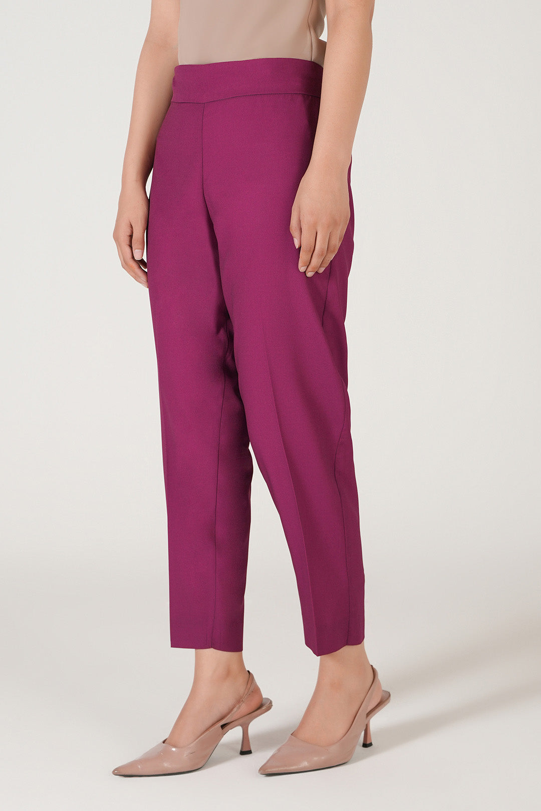 https://cdn.shopify.com/s/files/1/0611/8585/1568/files/W.SS26.242.P-2.jpg?v=1777531776
