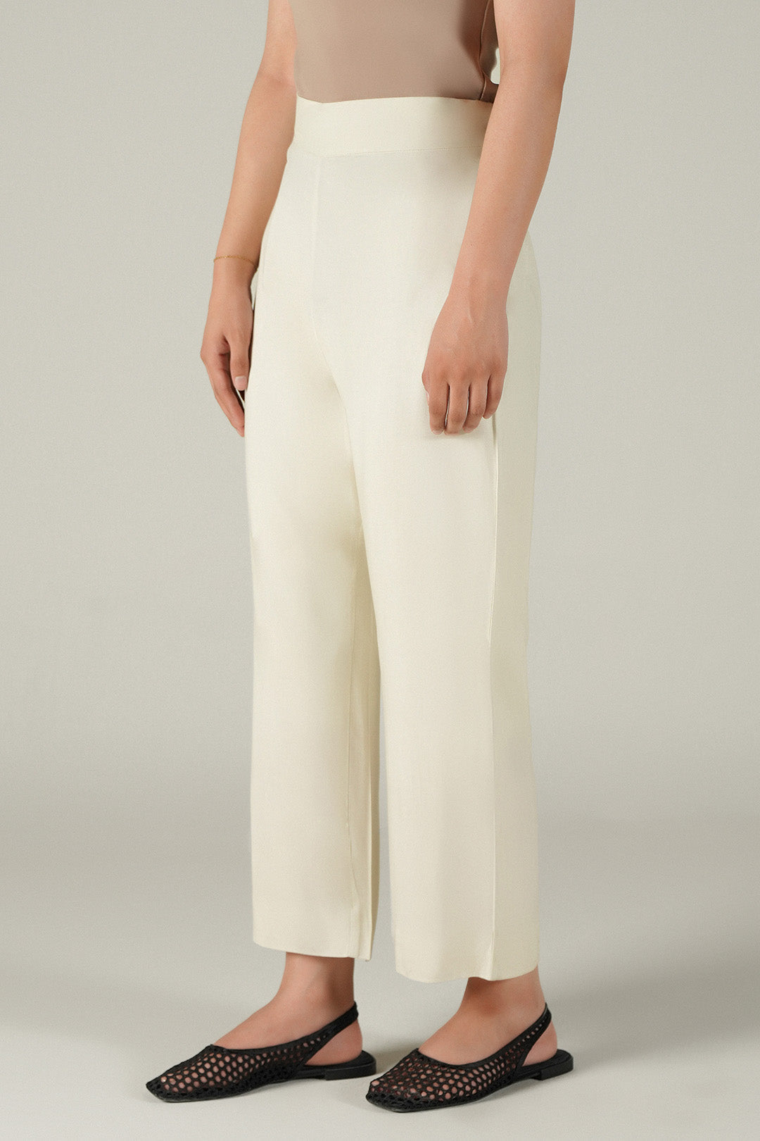 Cropped Straight Fit Pants