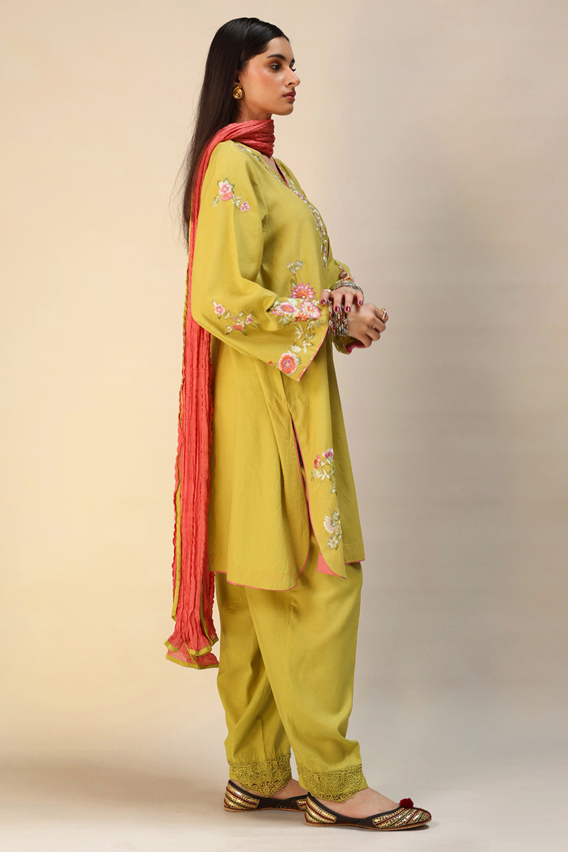 Suit Oriental Dreams Collection