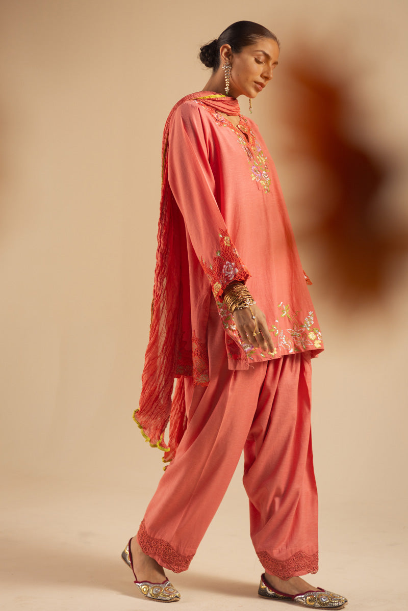 Opulence Dream 3-Piece Suit