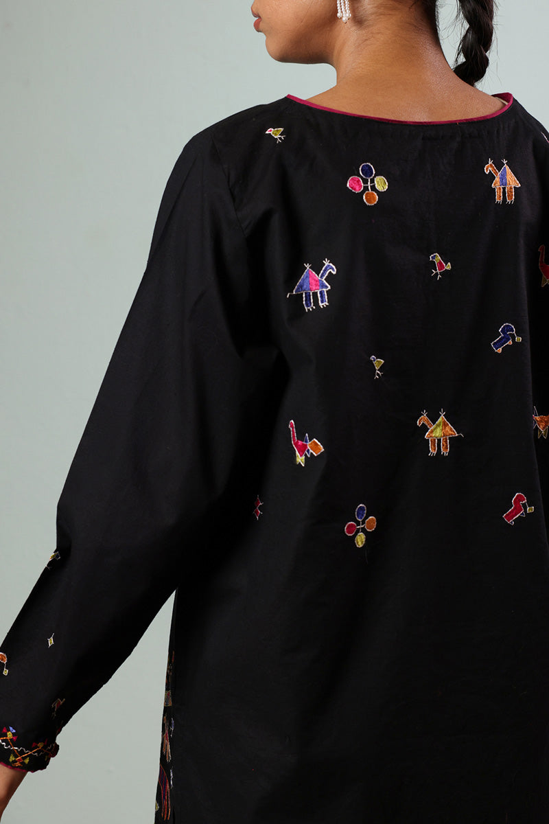 Hand-Crafted Sainchi Set