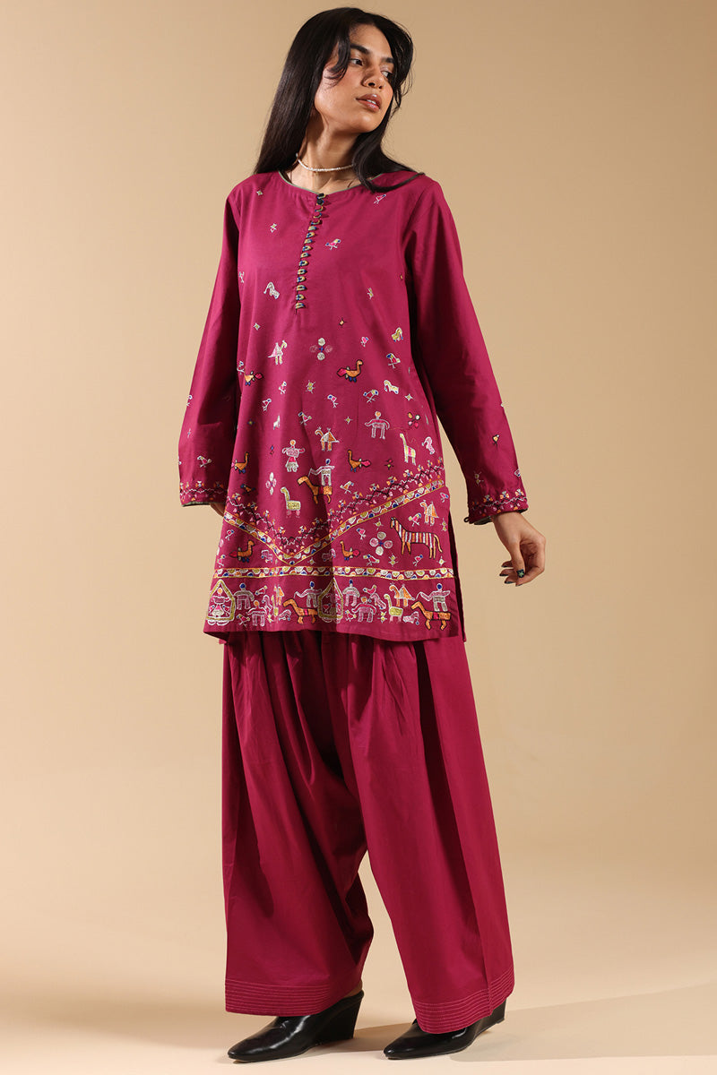 Hand-Crafted Sainchi Set