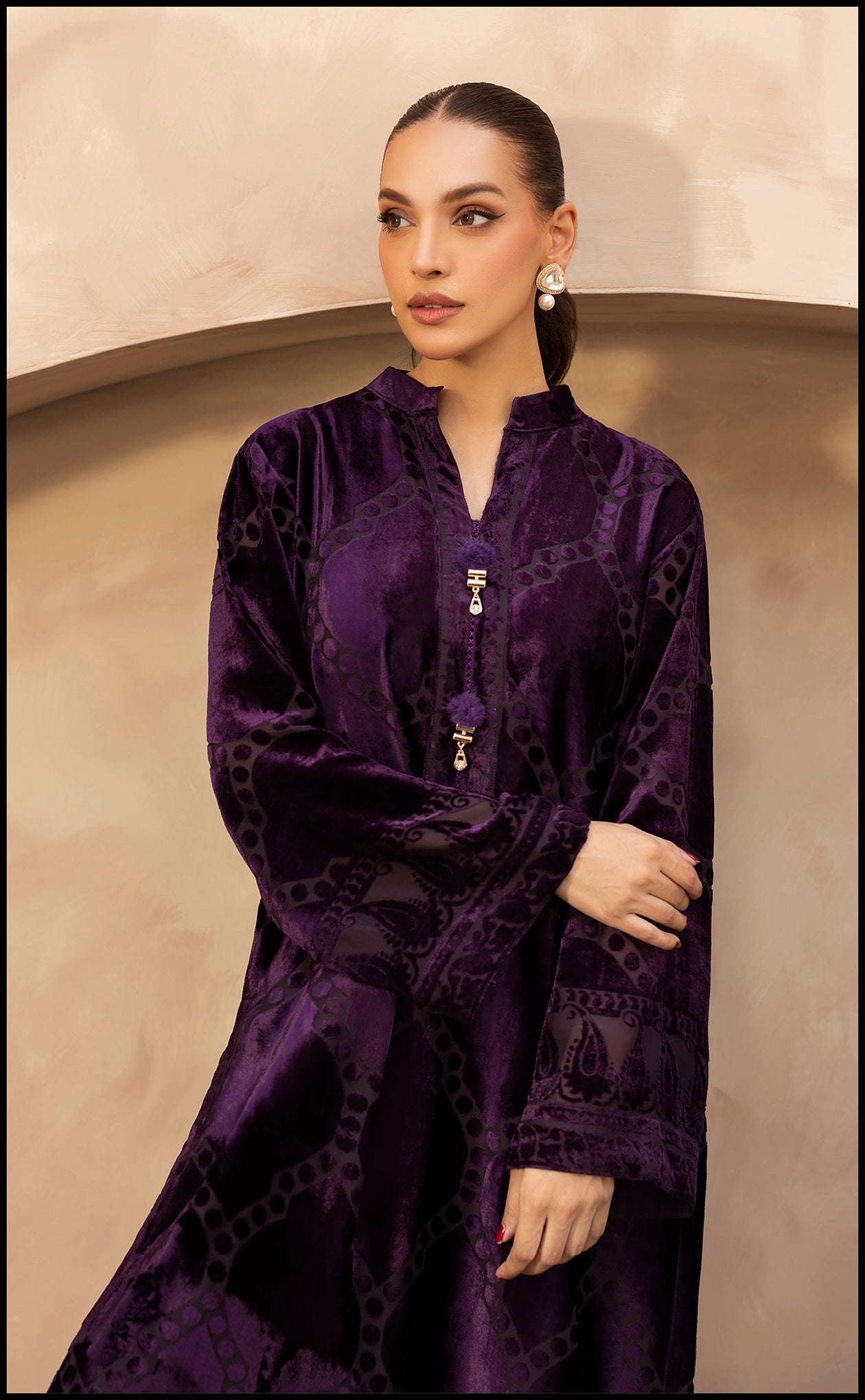 https://cdn.shopify.com/s/files/1/0560/5431/7229/files/WEB24_7b146820-d95e-41d1-a265-4db1195fa61c.jpg?v=1762523068