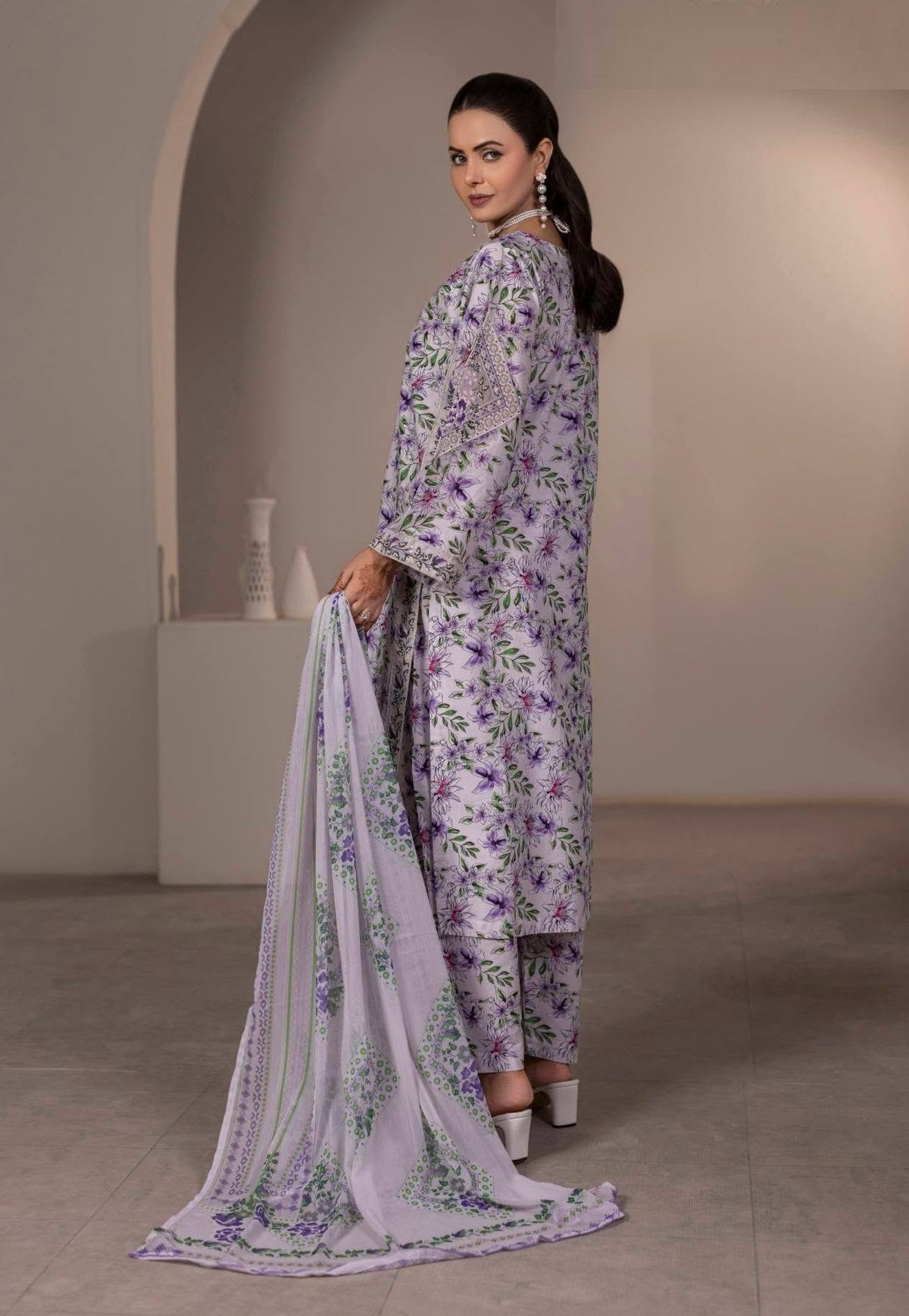 Pehnawa Luxury Lawn Embroidered Stitched 3PC Suit - PA-0009