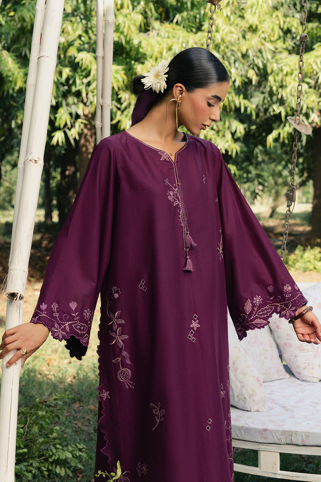 IP-374 DYED LAWN