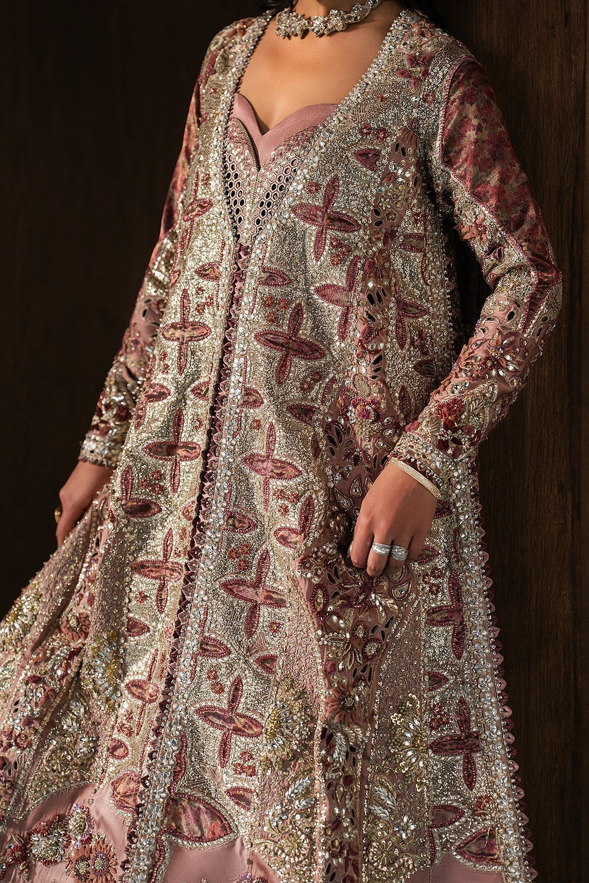 Afrozeh – Zarhel Style