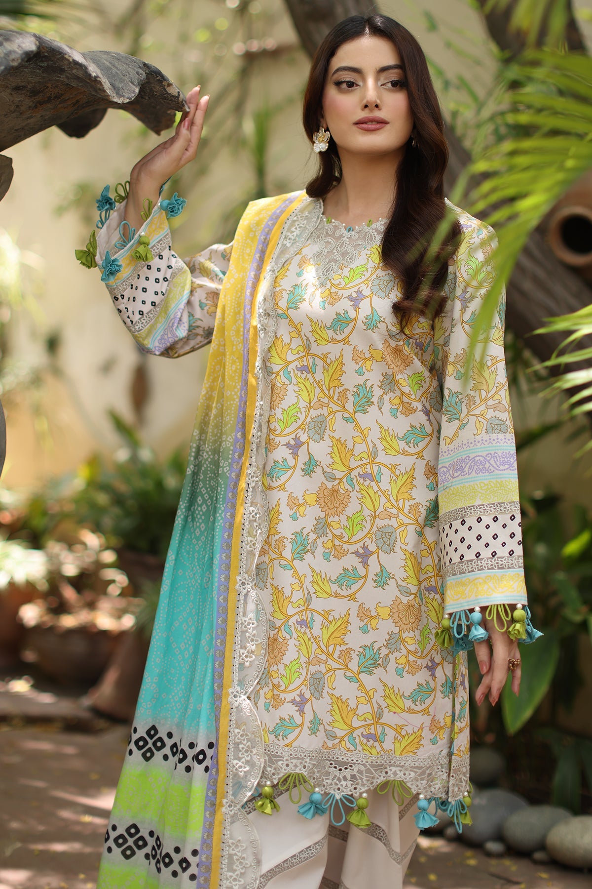 3-PC Unstitched Embroidered Lawn RN6-05