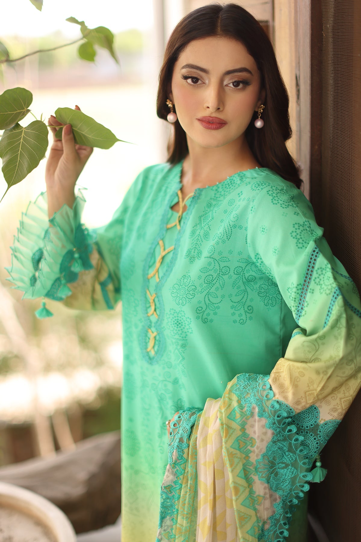 3-PC Unstitched Embroidered Lawn Collection IN6-08