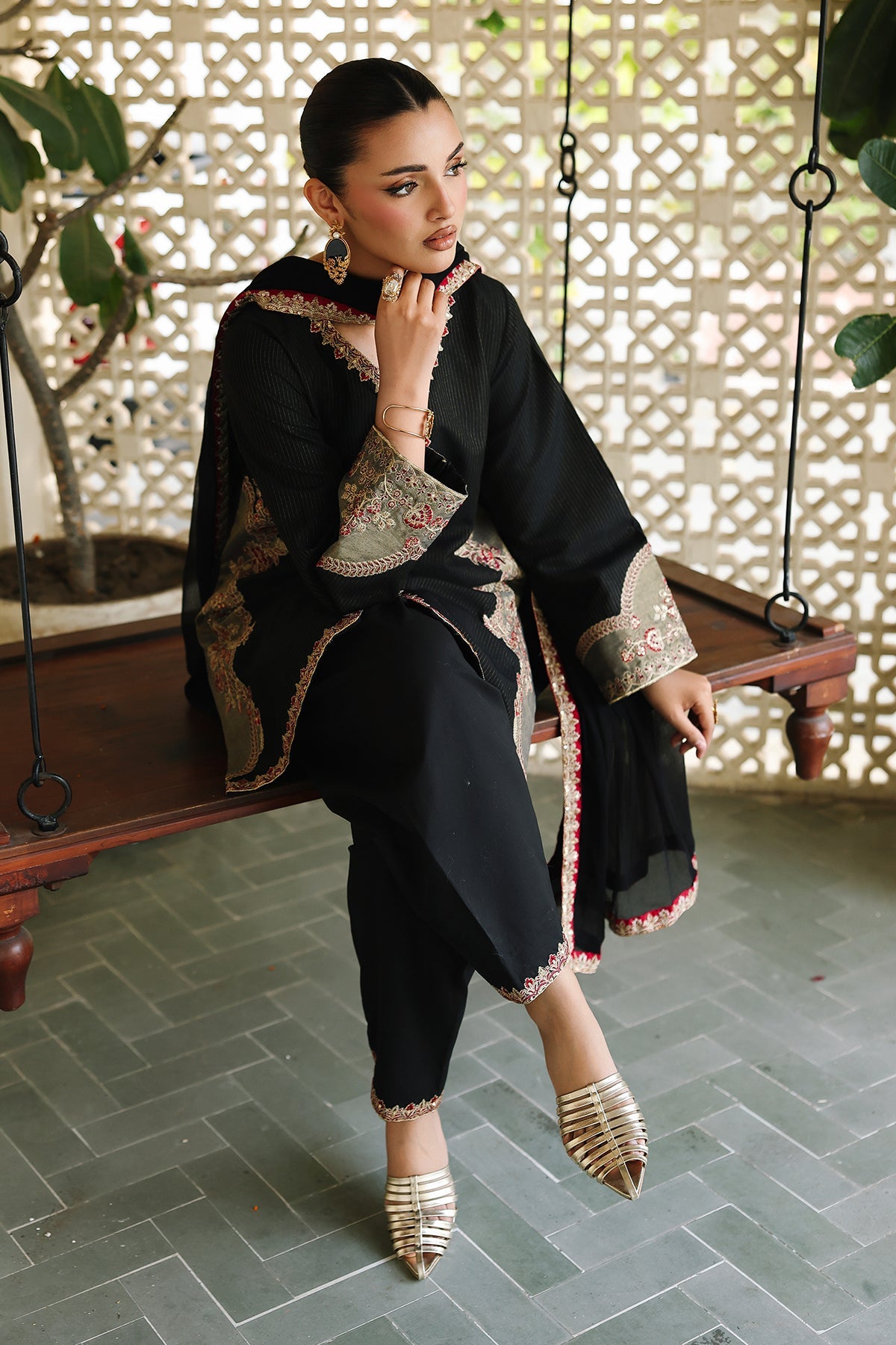 3-PC Embroidered Zarri Lawn CMA-6-281