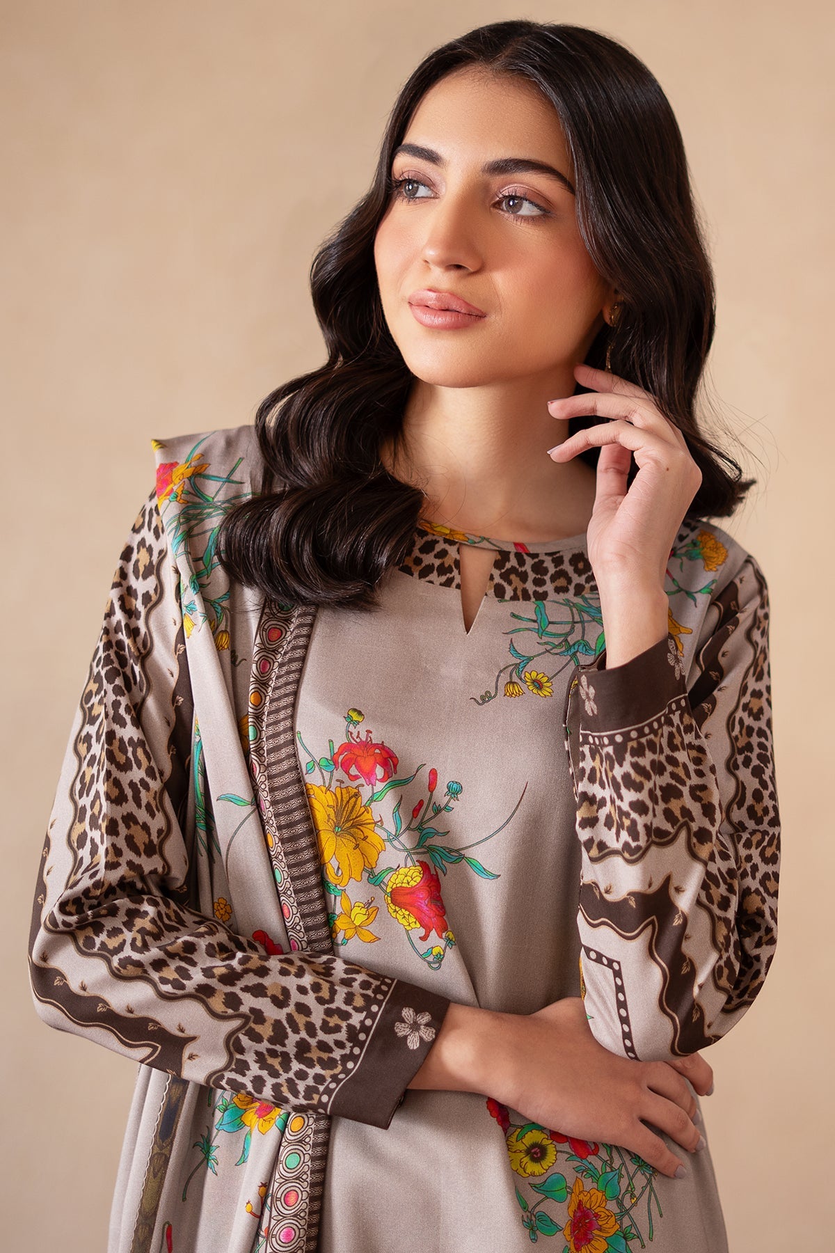 2-PC Embroidered CPM-4-S46B