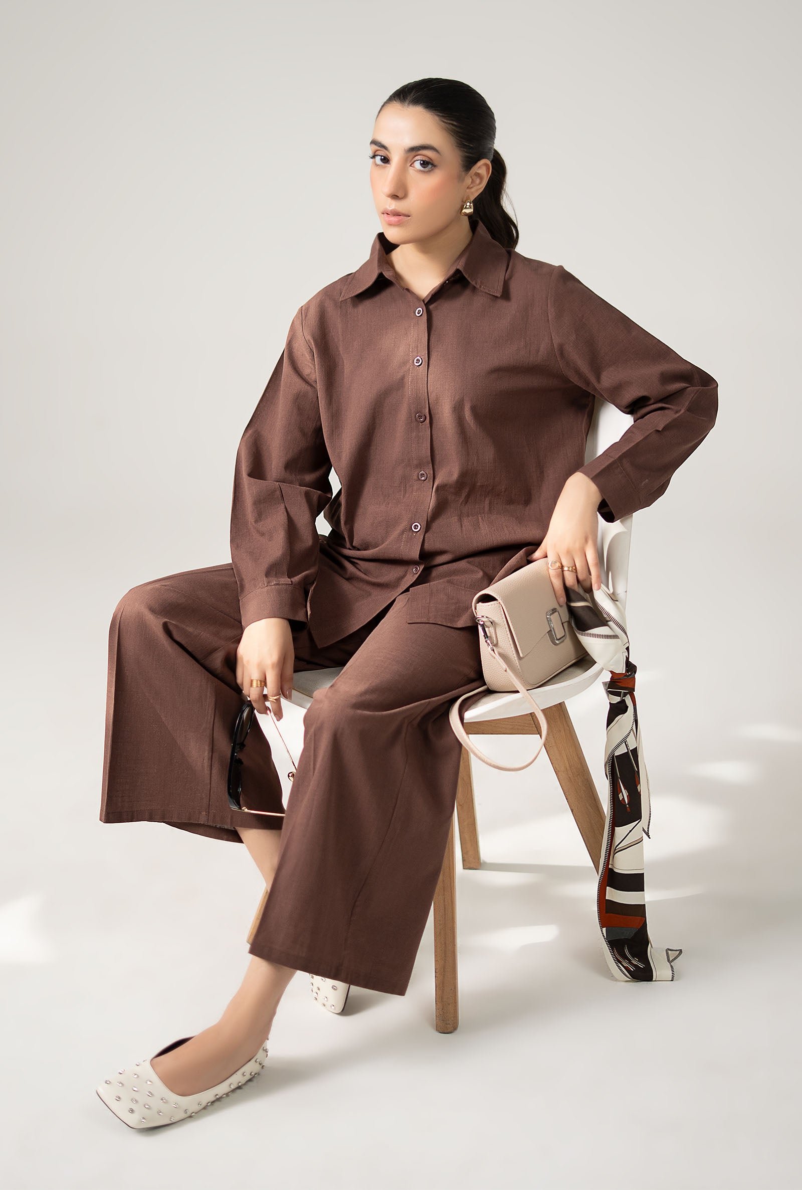 Relaxed Button Set