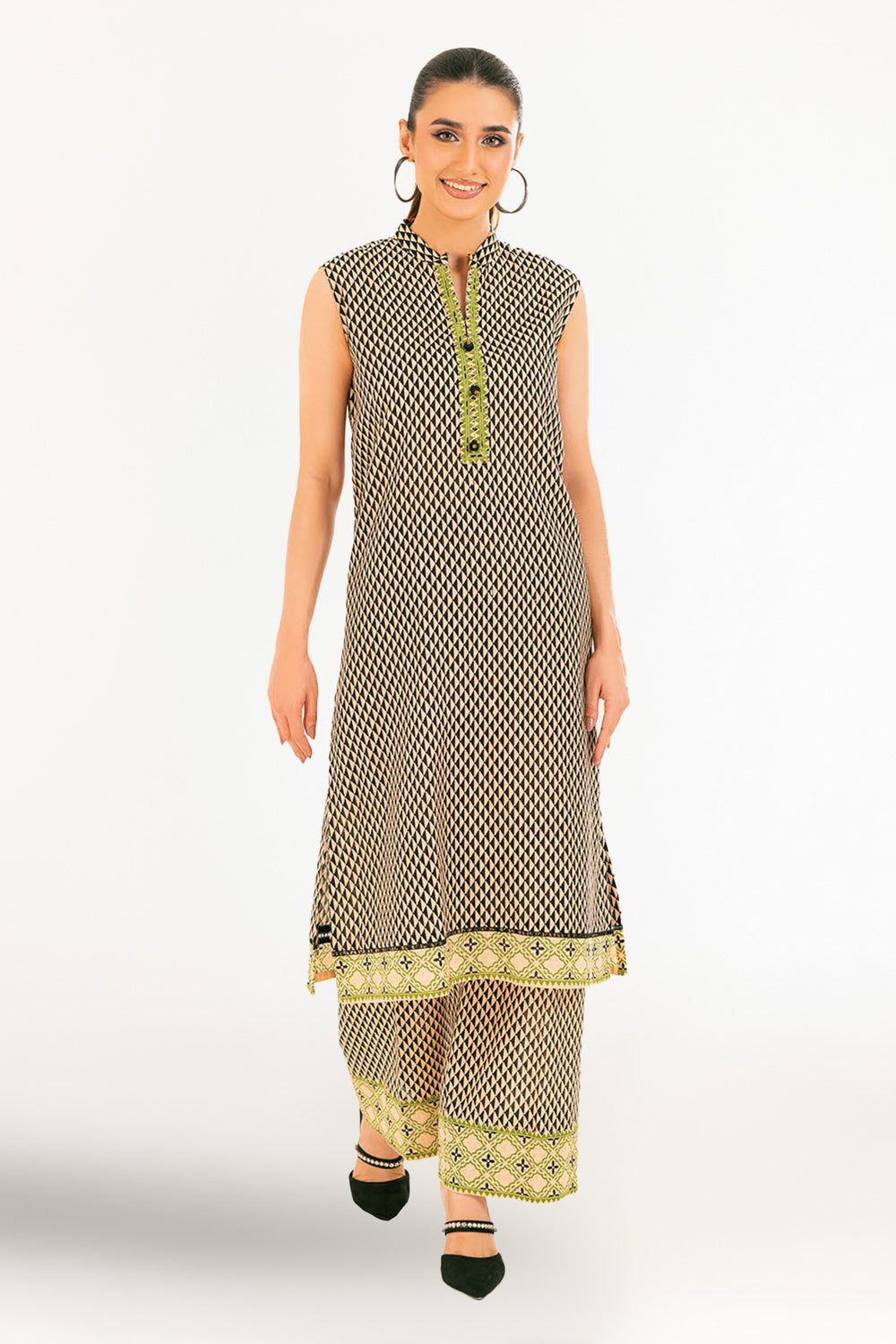 2 Piece Printed Khaddar Suit