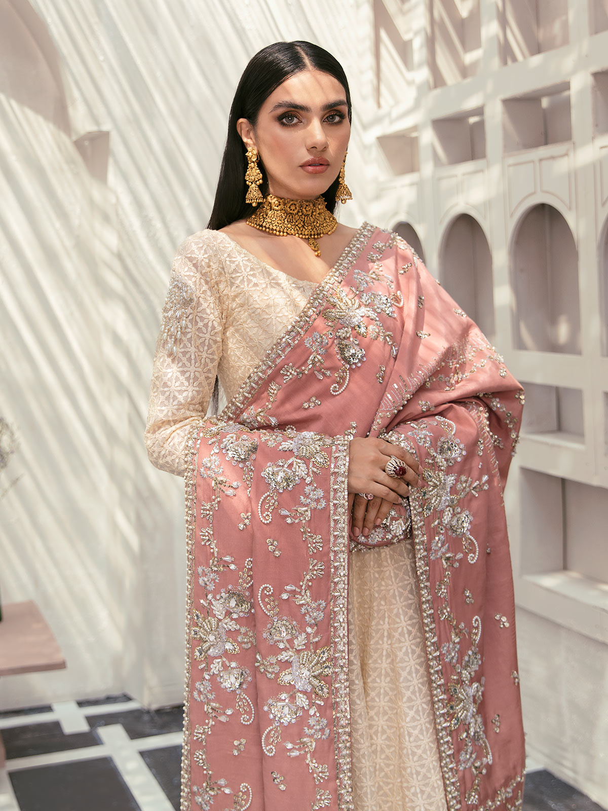 GL-WS-22V1-34 (Pishwas and Chooridaar Pyjama)