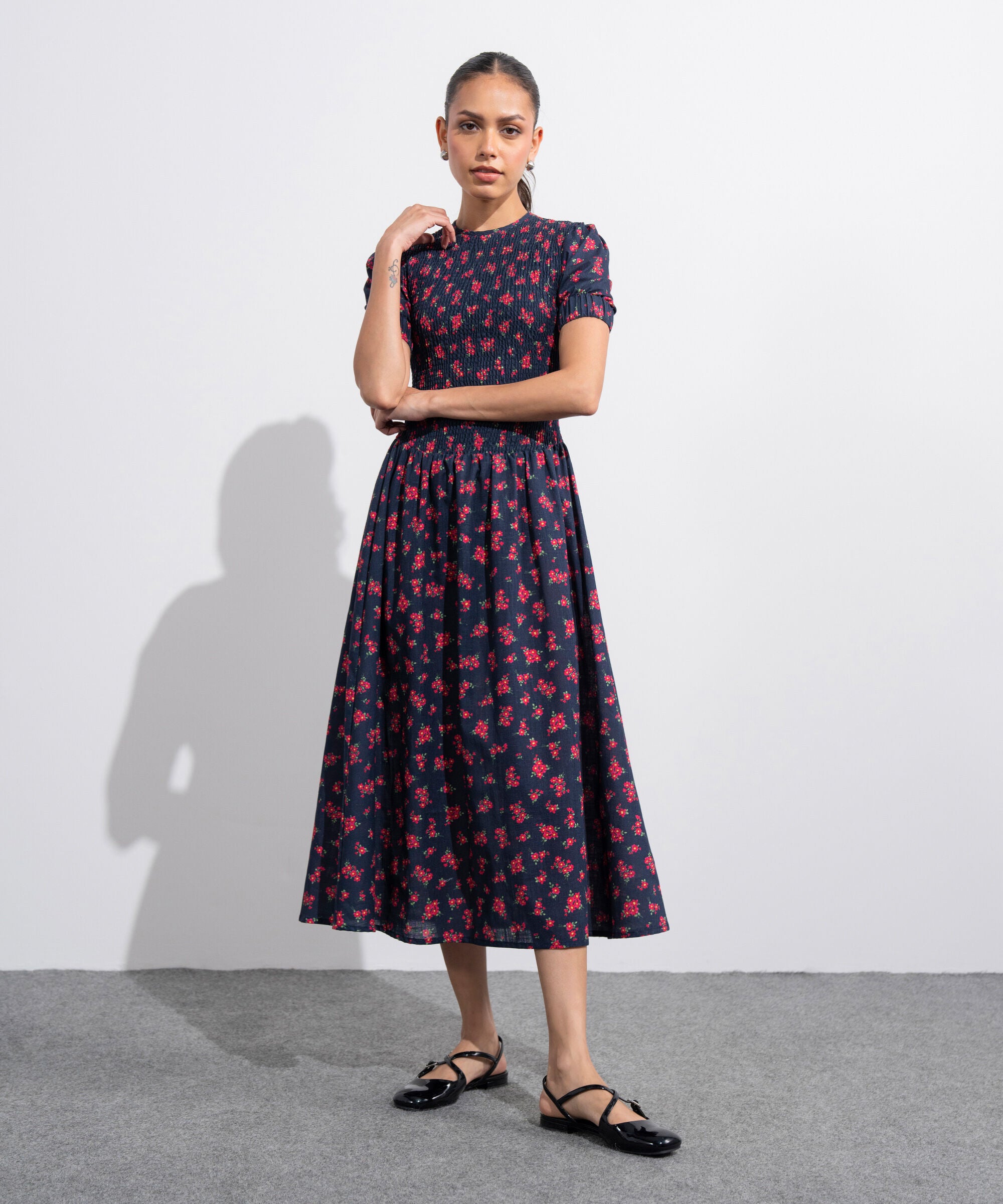Women's Western Black And Red Ditsy Printed Maxi Dress