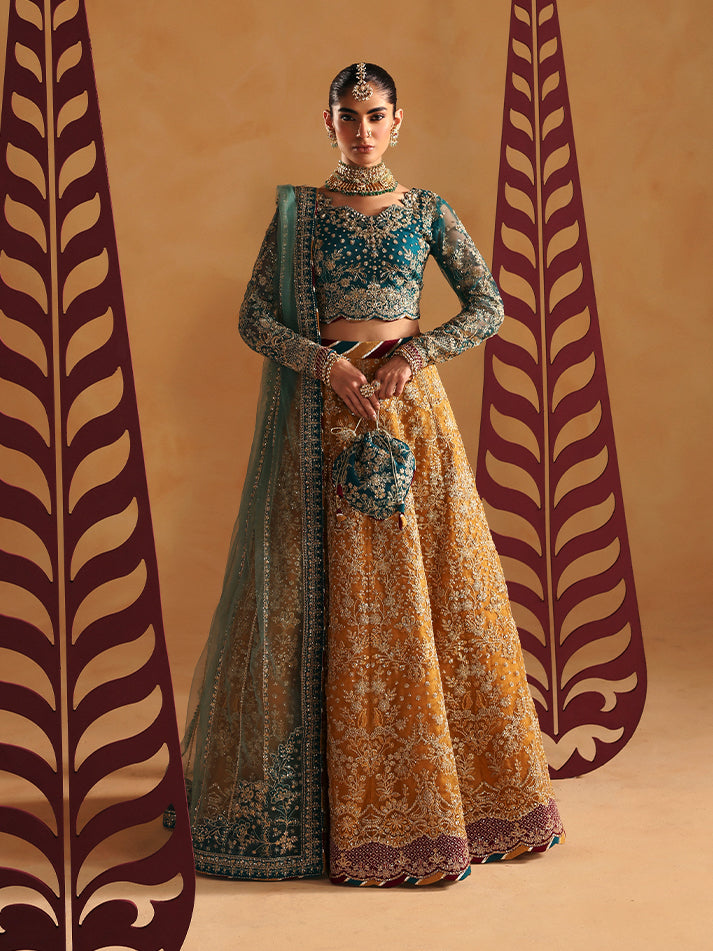 Gulaal – Zoia Style