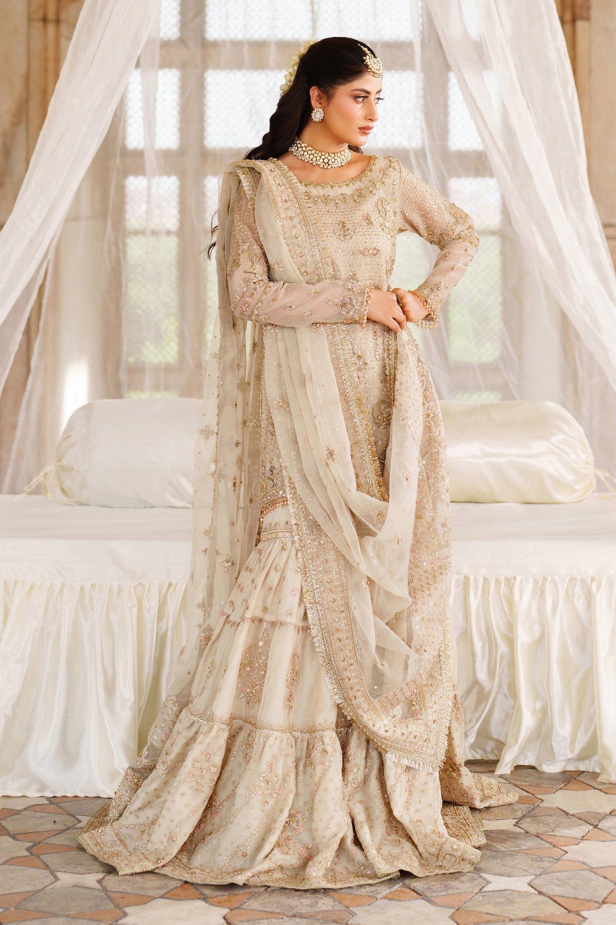 Aneeqa