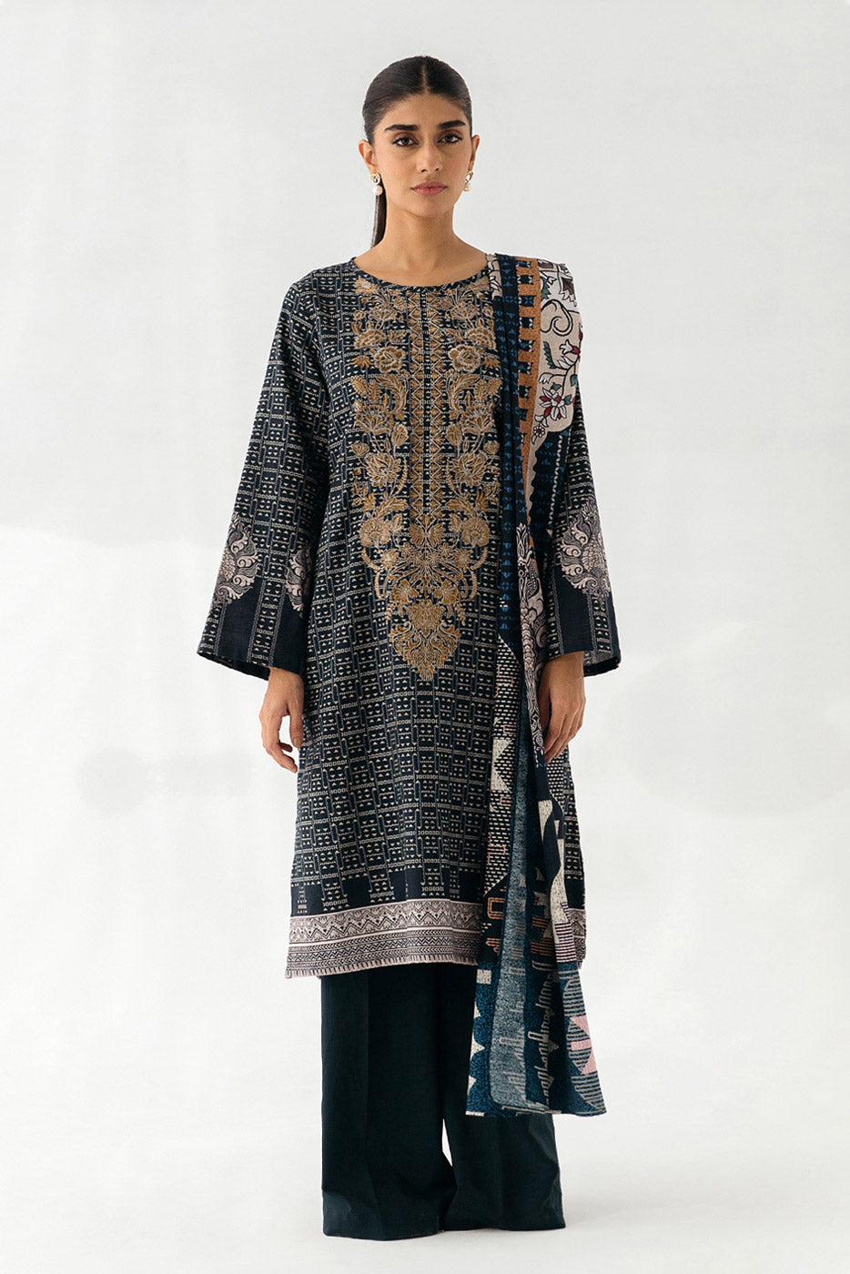 2 Piece Embroidered Khaddar Suit-Nighty Silver (Unstitched)