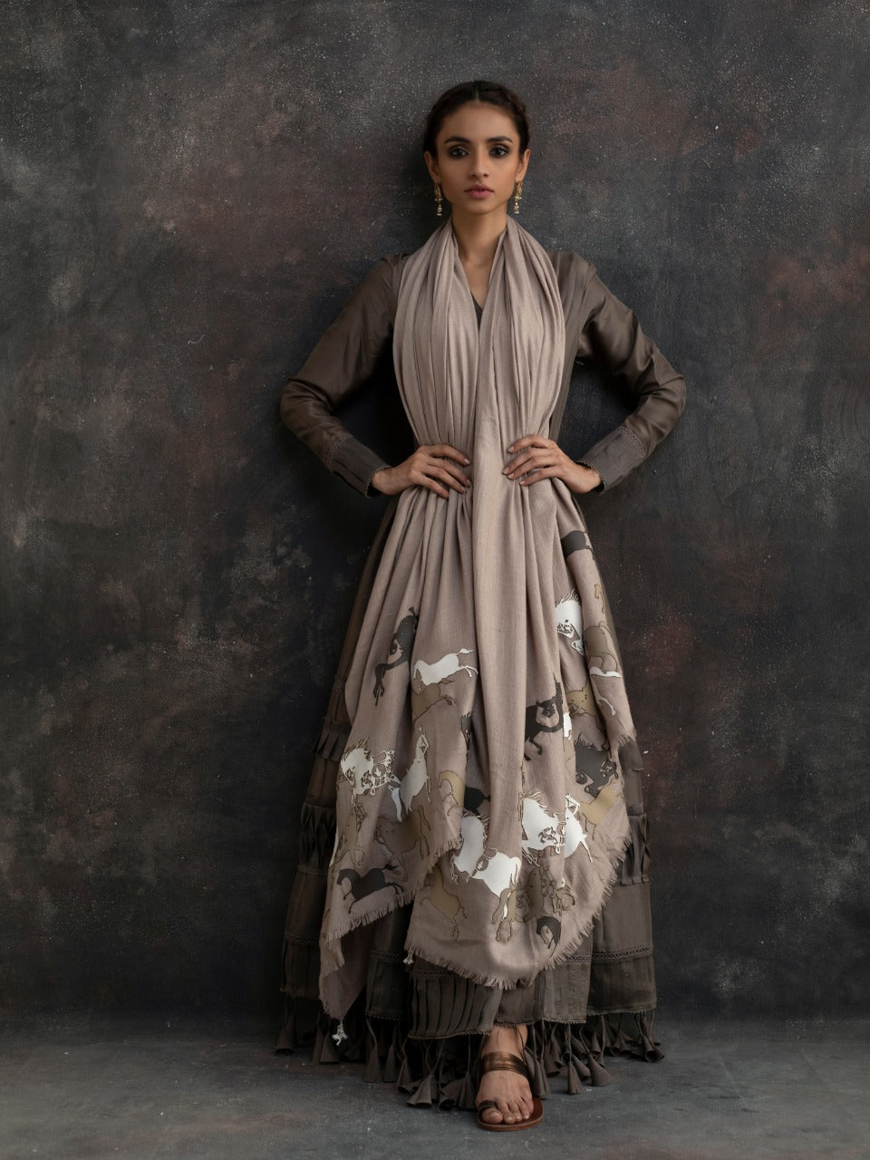 Lp-Cha-01-Ap Shawl