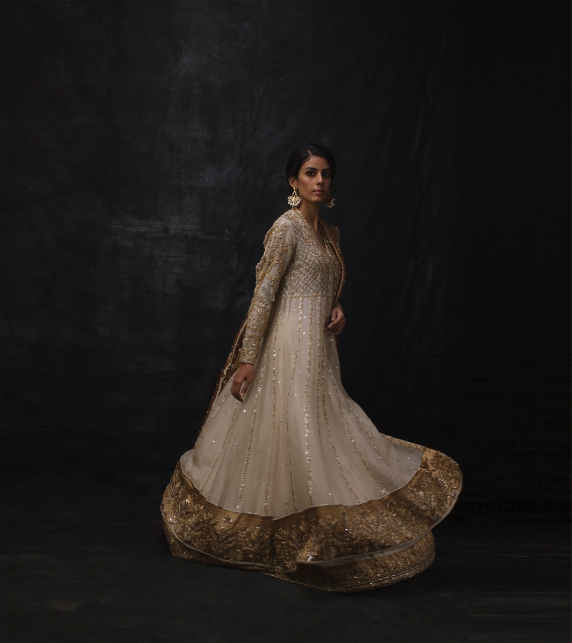 Uf-0120-Br-A-18-Ivory