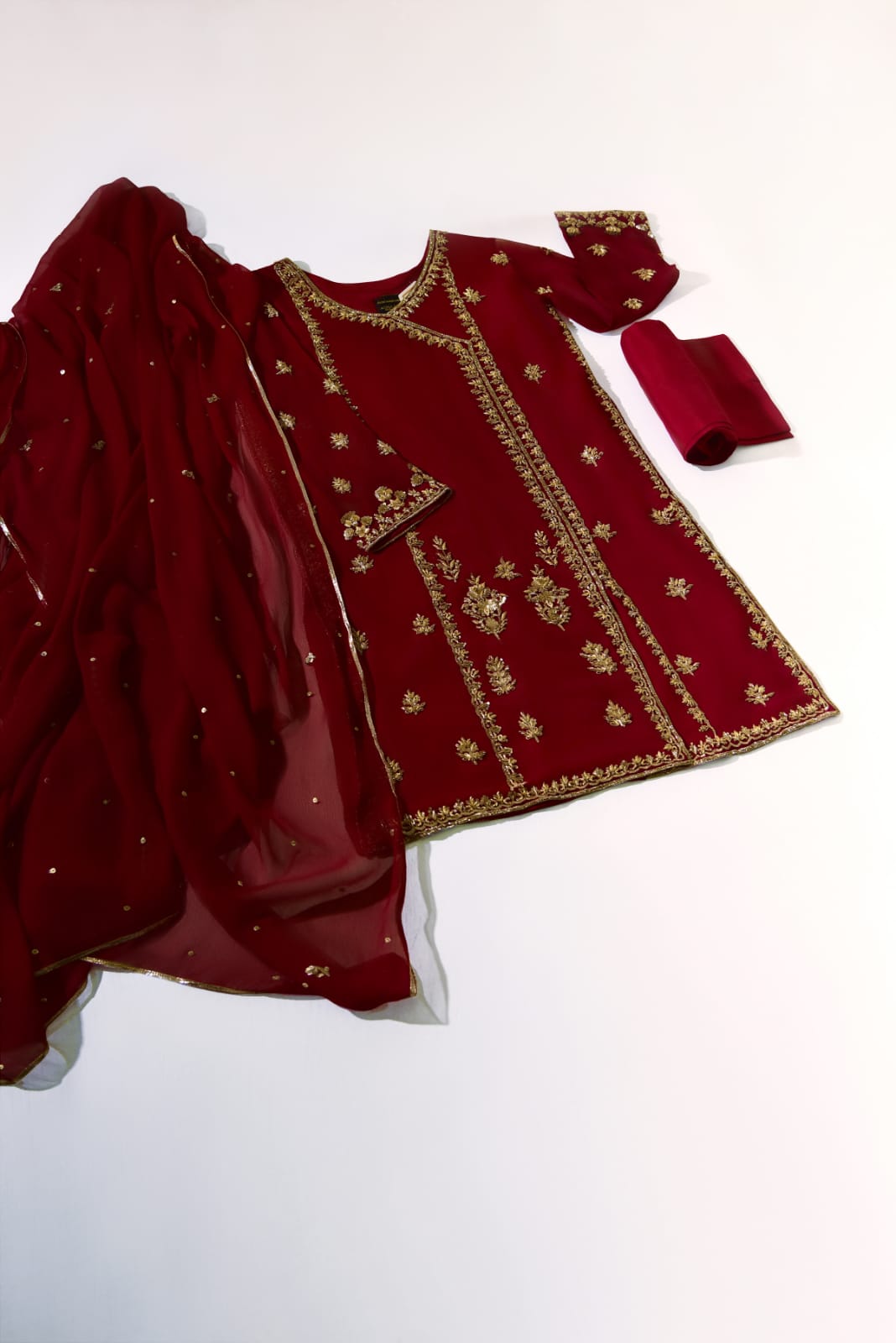 Mazna Maroon
