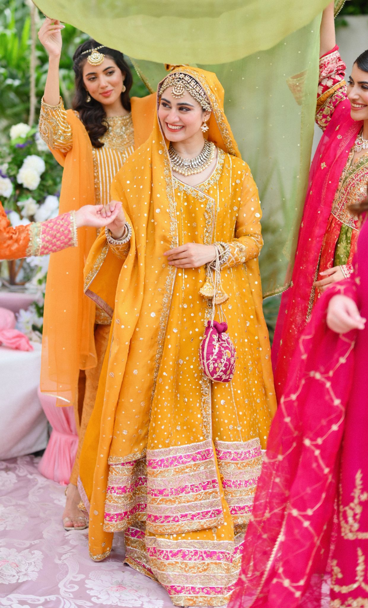 Hina Mehndi Angrakha