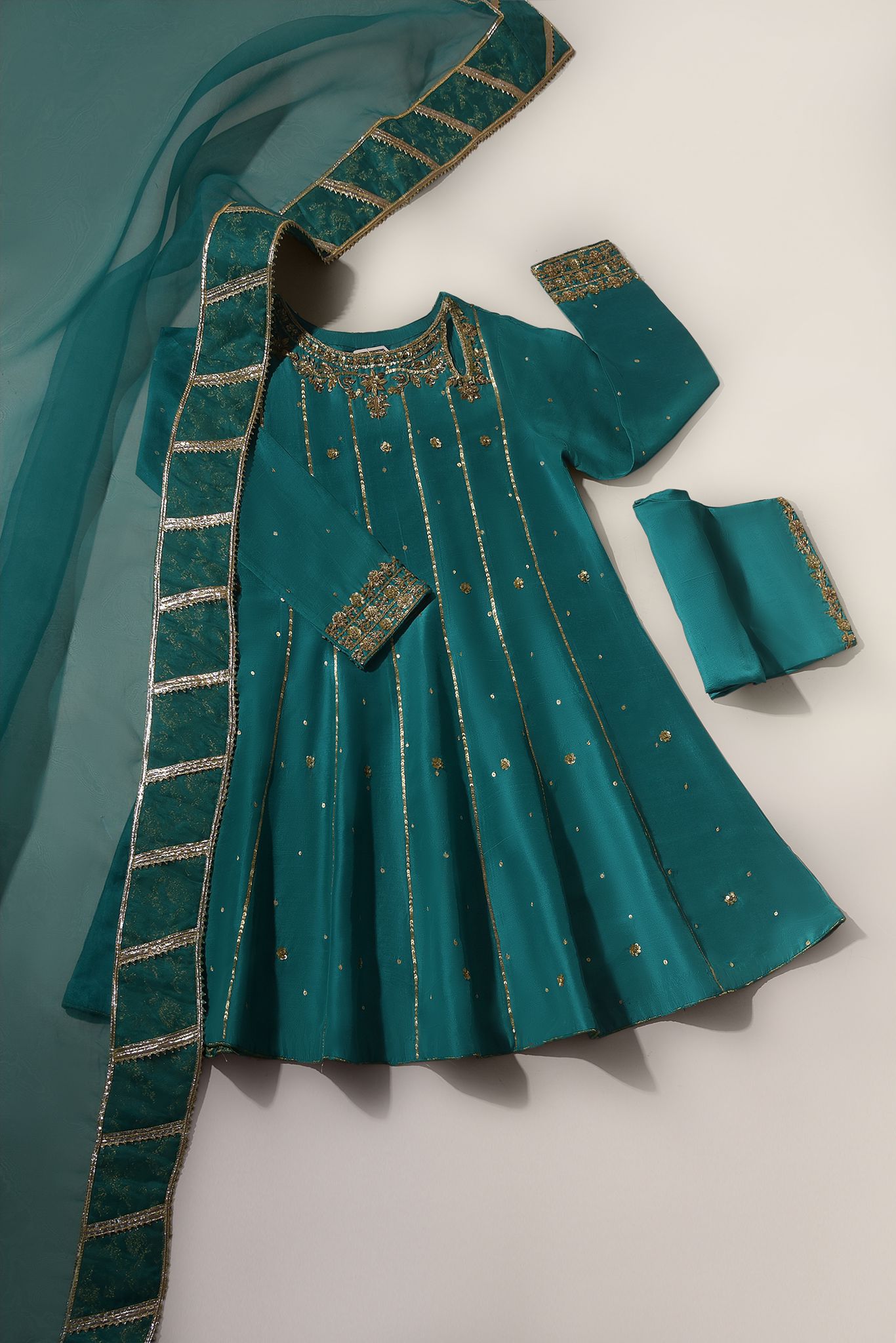 Naurantan Emerald