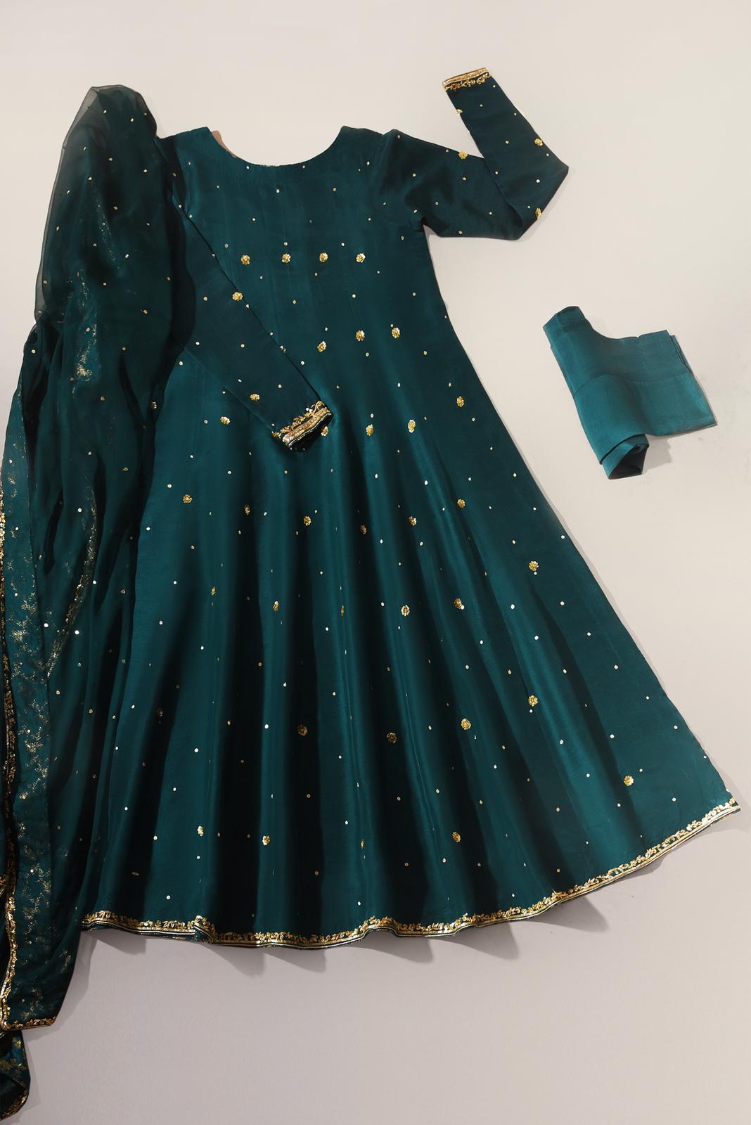 POISON GREEN FORMAL