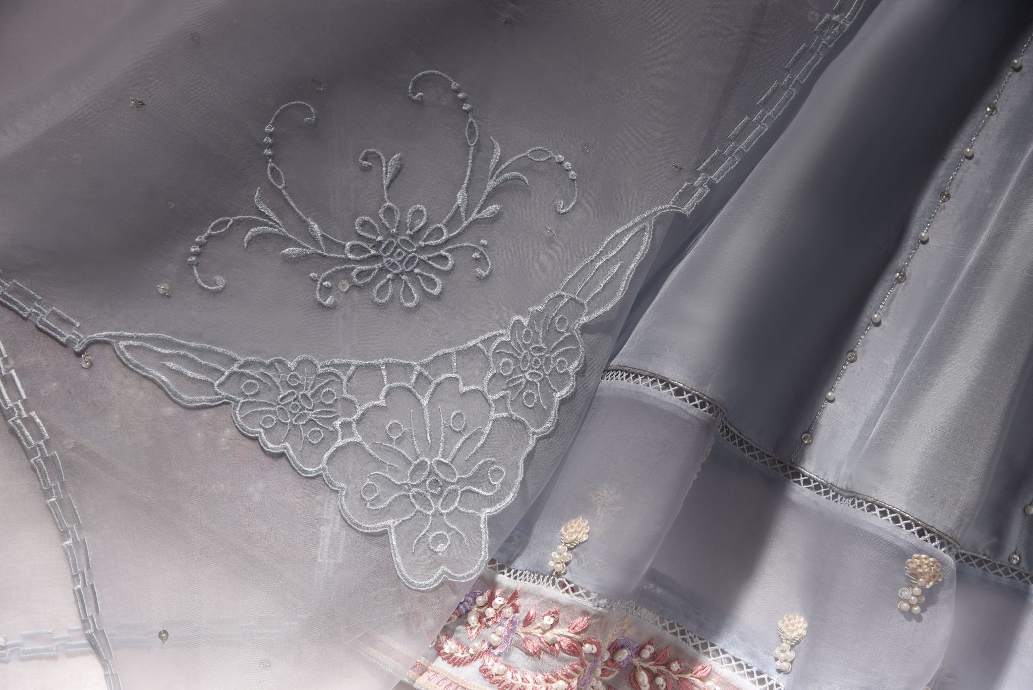 https://cdn.shopify.com/s/files/1/0282/3926/5889/products/WhatsAppImage2023-03-26at05.04.34.jpg?v=1755263169