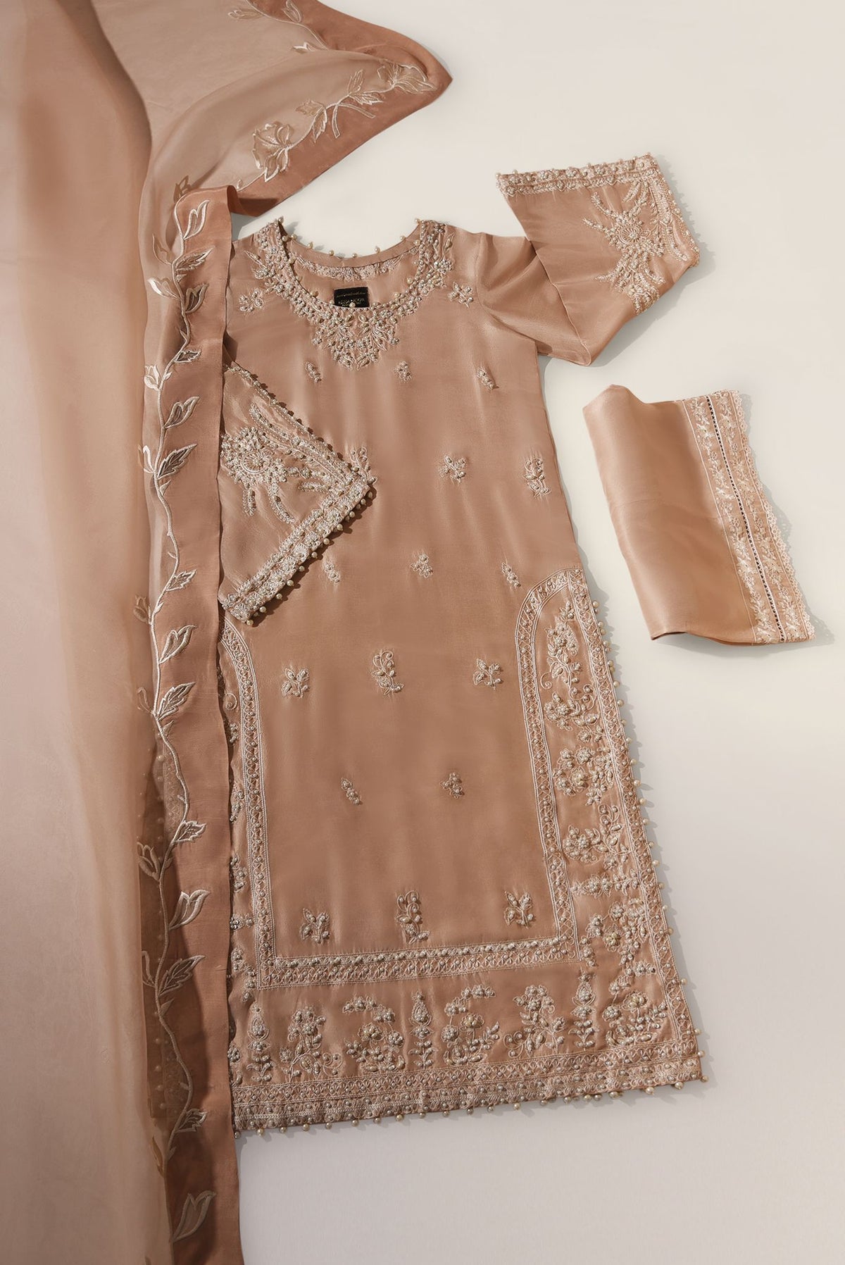 Zoha Beige