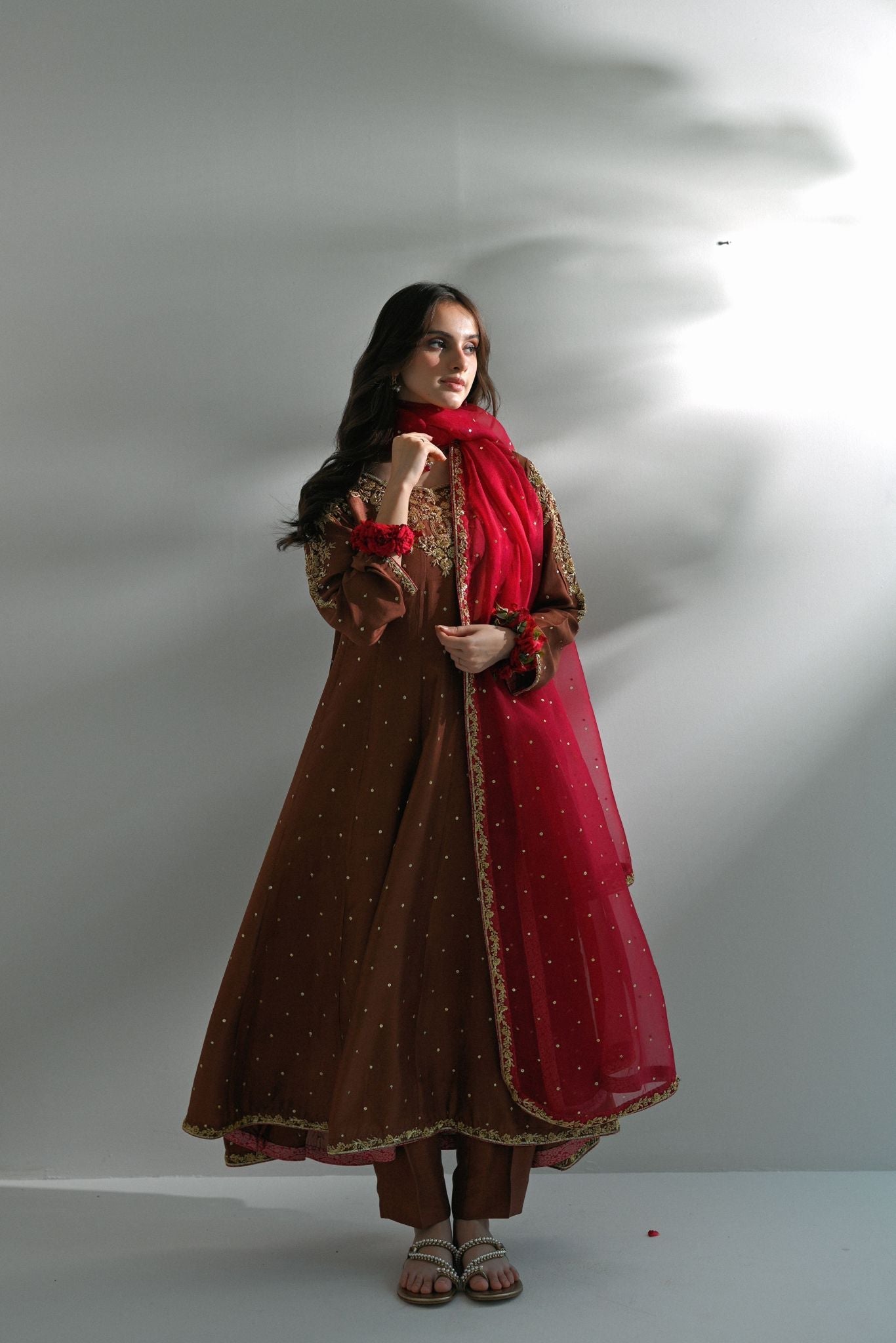 Brown Kalidaar