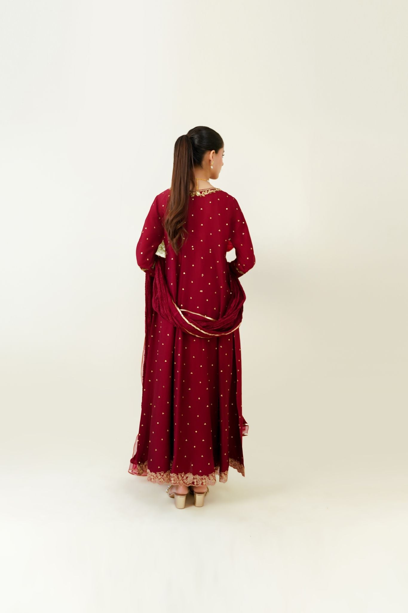 Maroon Ameema