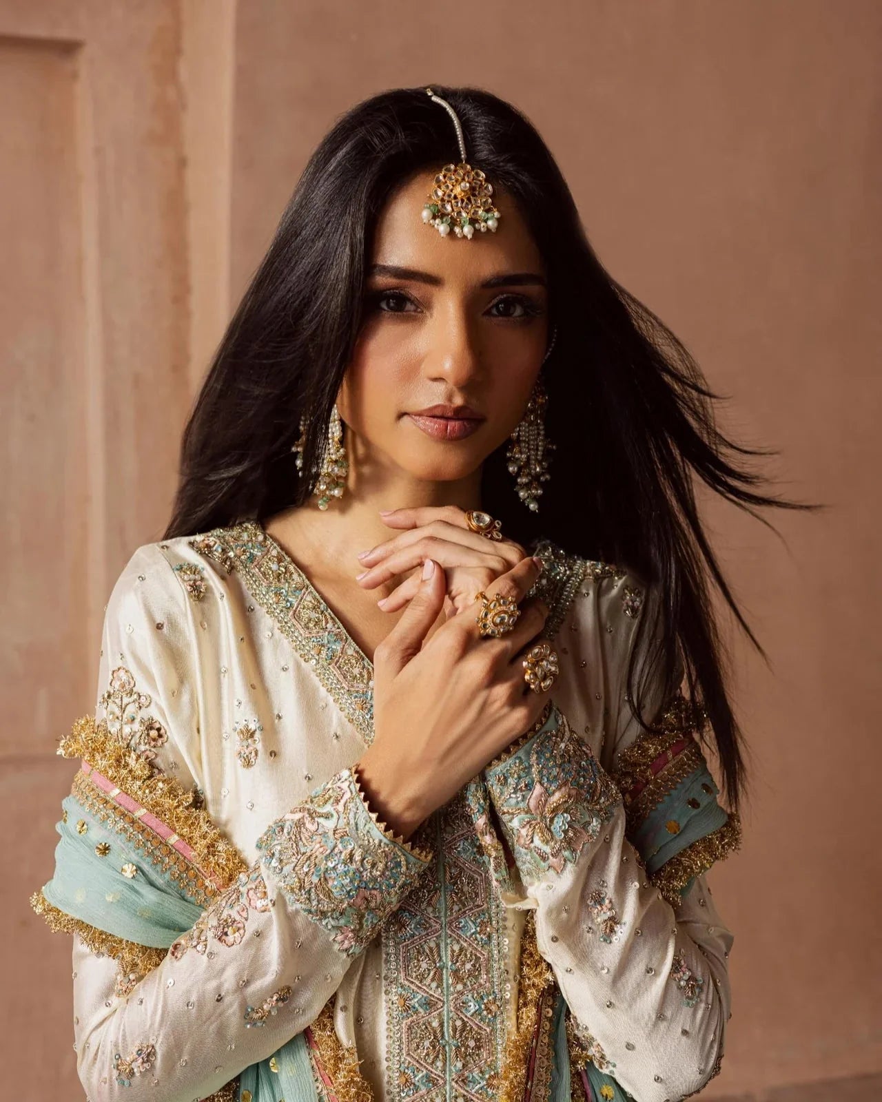 Apsara-Signature festive Edit
