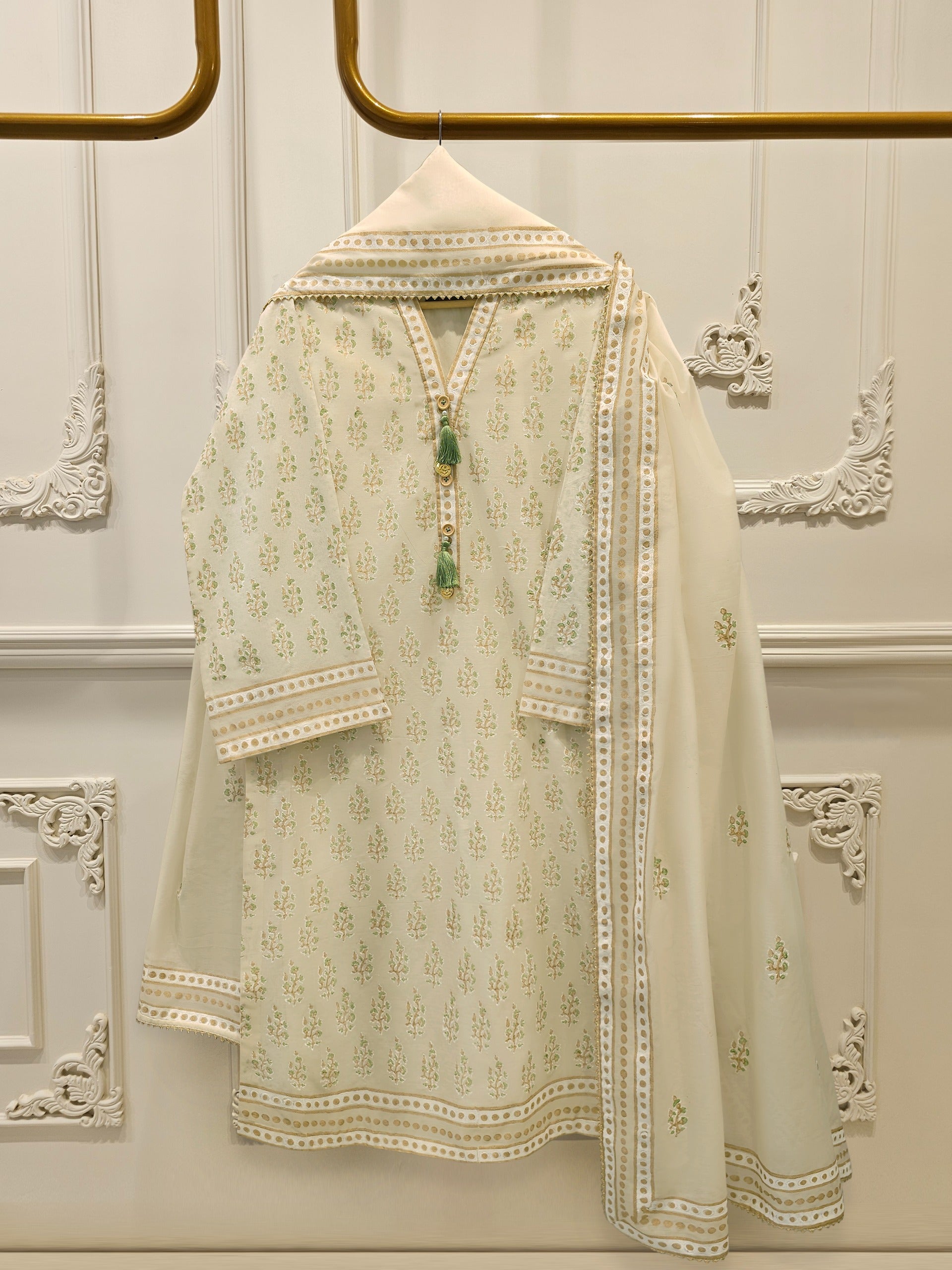 3 Piece - Hand Block Printed Kora Cotton Suit S113075