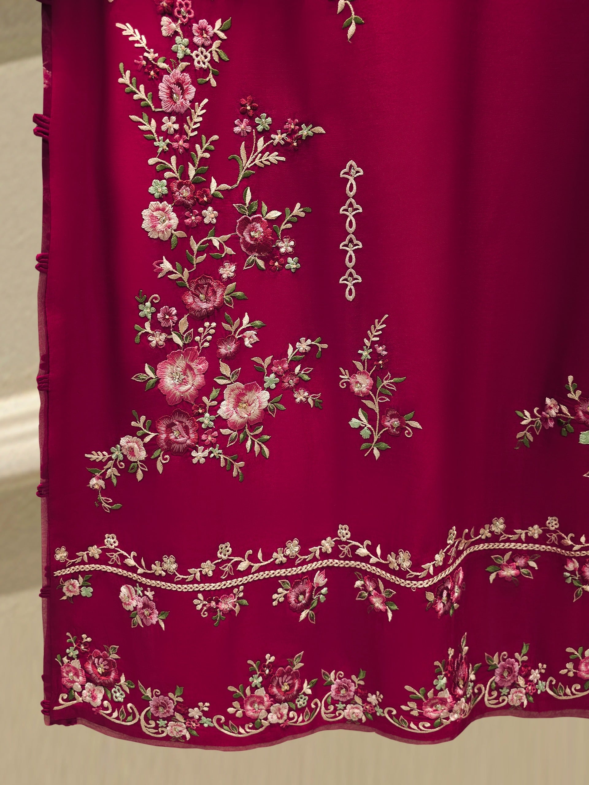 3 Piece - Pure Khaddi Silk Embroidered S114528