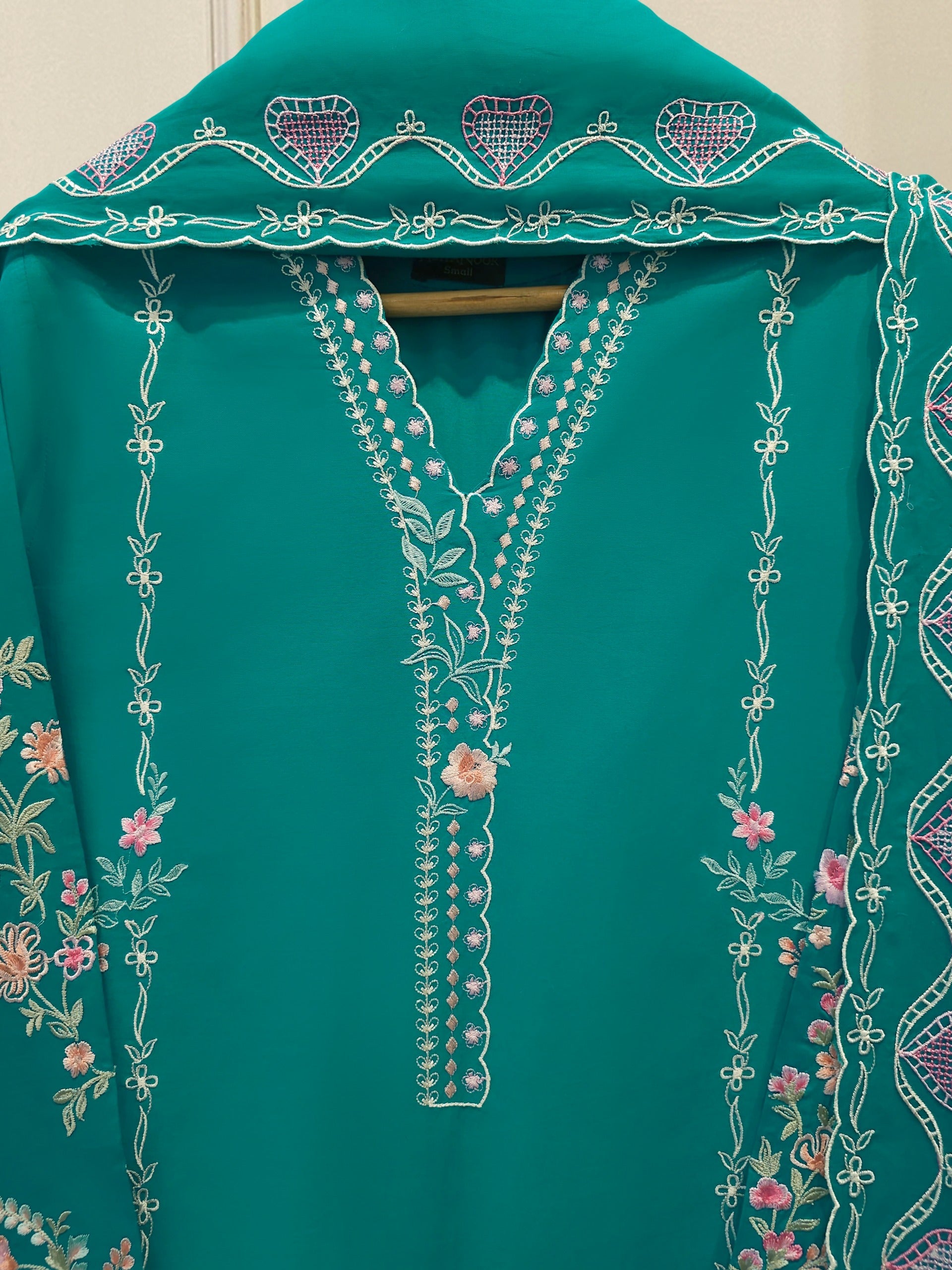 3 Piece - Embroidered Cambric Suit S114636
