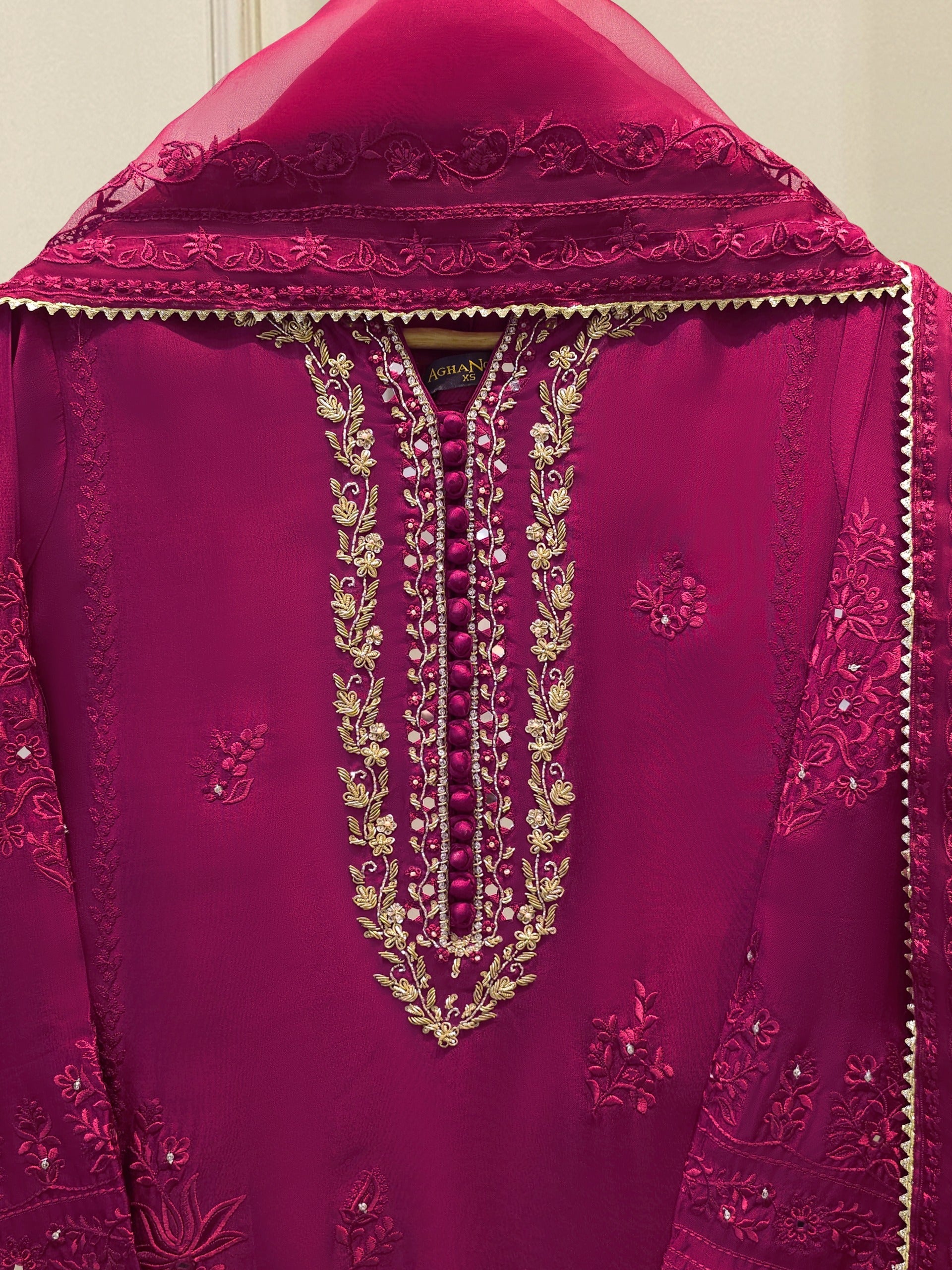 3 Piece- Pure Sheesha Silk Embroidered Suit S114713