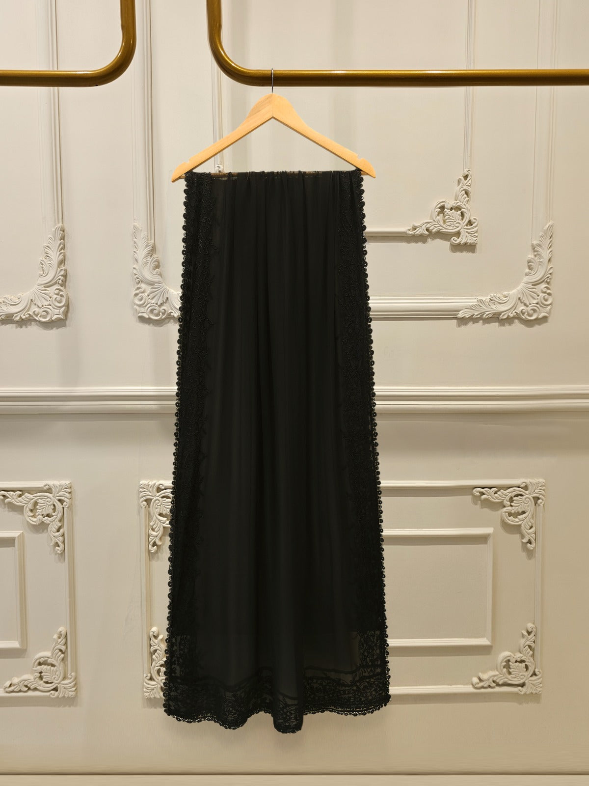 Embroidered Chiffon Dupatta – Soft & Lightweight D000259