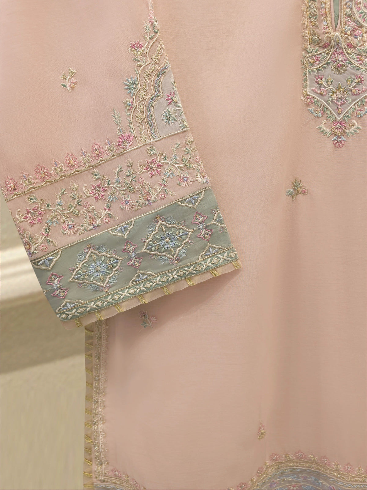 3 Piece - Embroidered Kora Cotton Suit WS00341