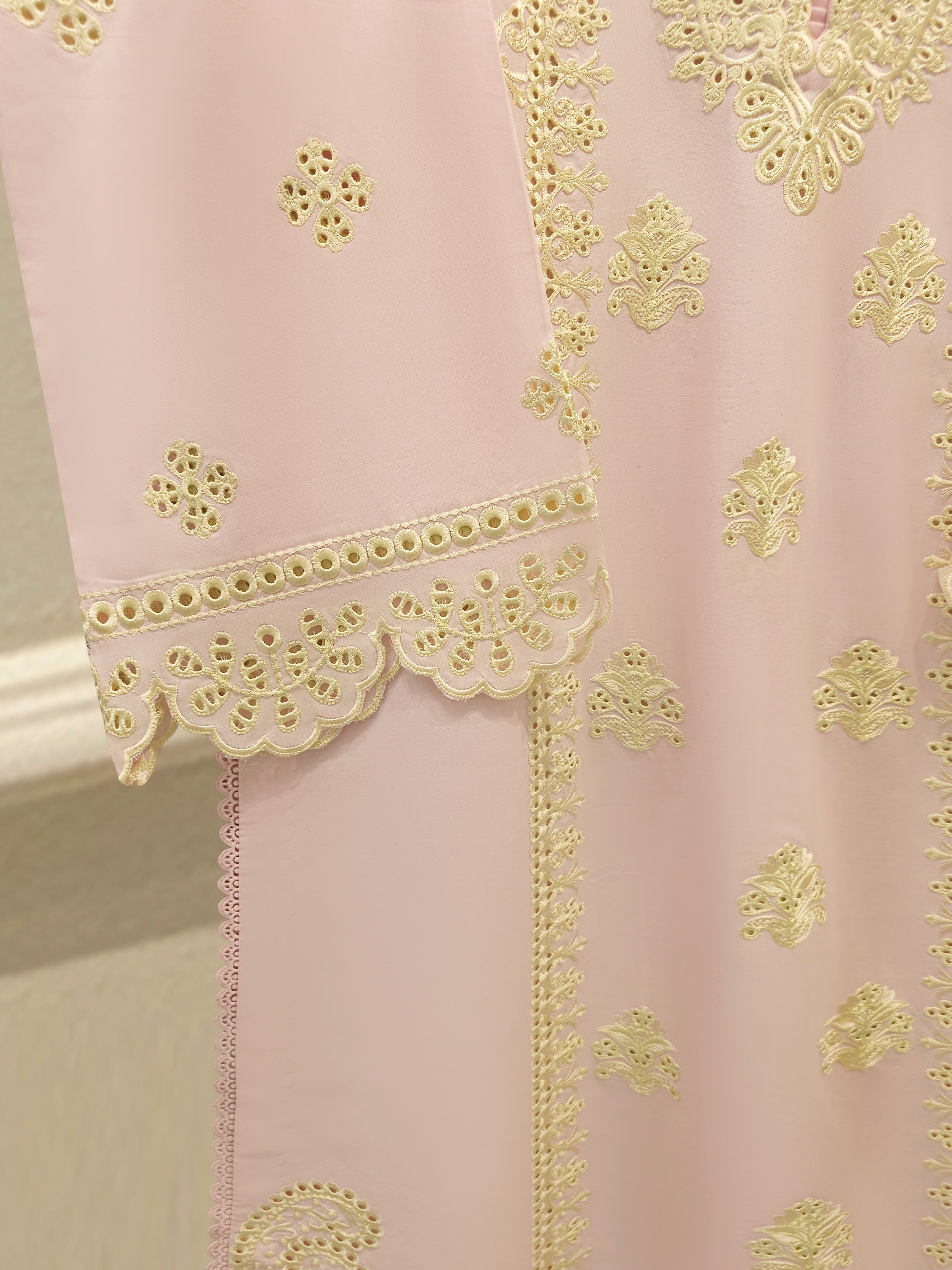 3 Piece - Embroidered Cambric Suit S114884