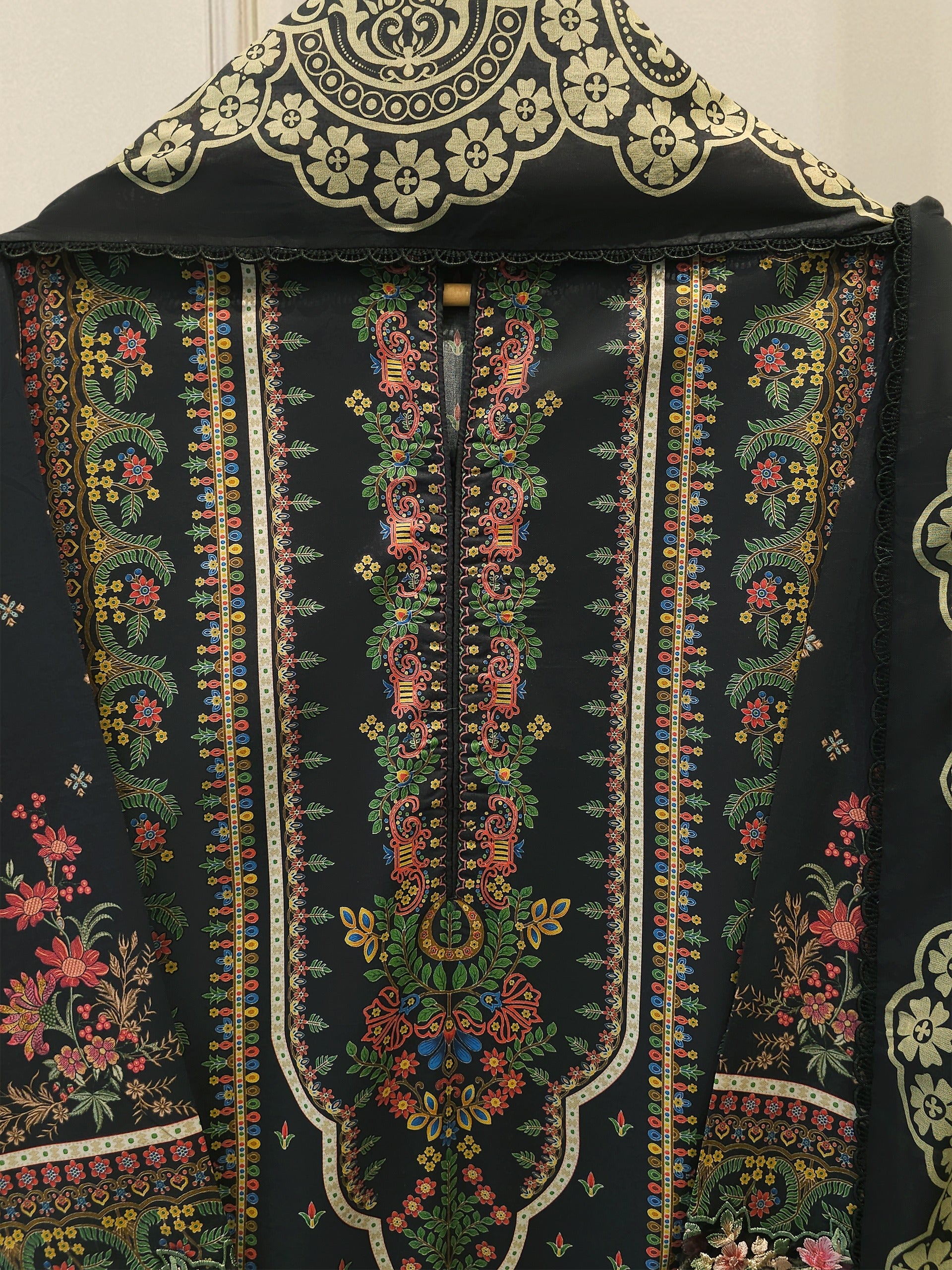 2 Piece Digital Printed Lawn Suit S115171