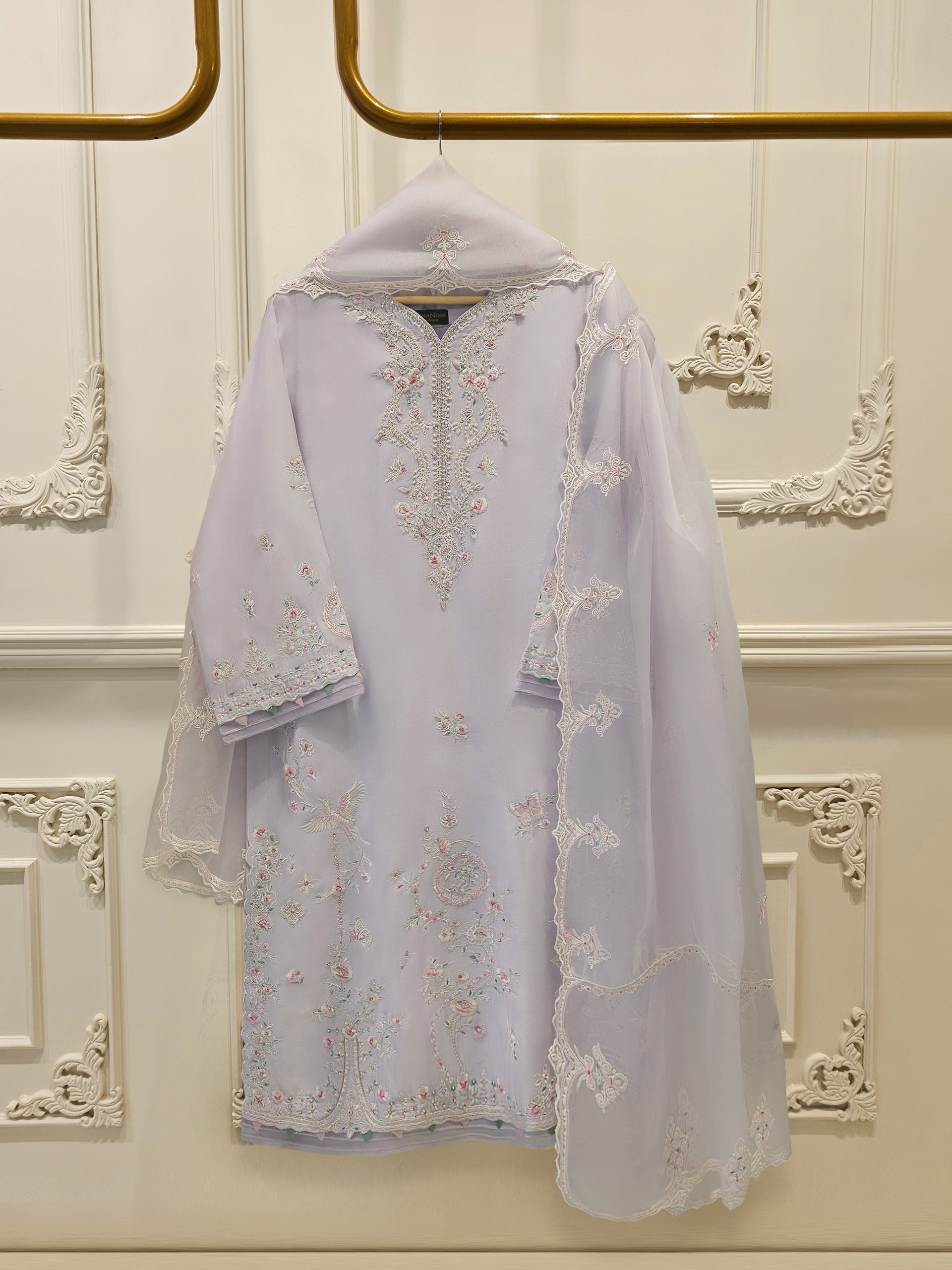 3 Piece- Pure Sheesha Silk Embroidered Suit S115308