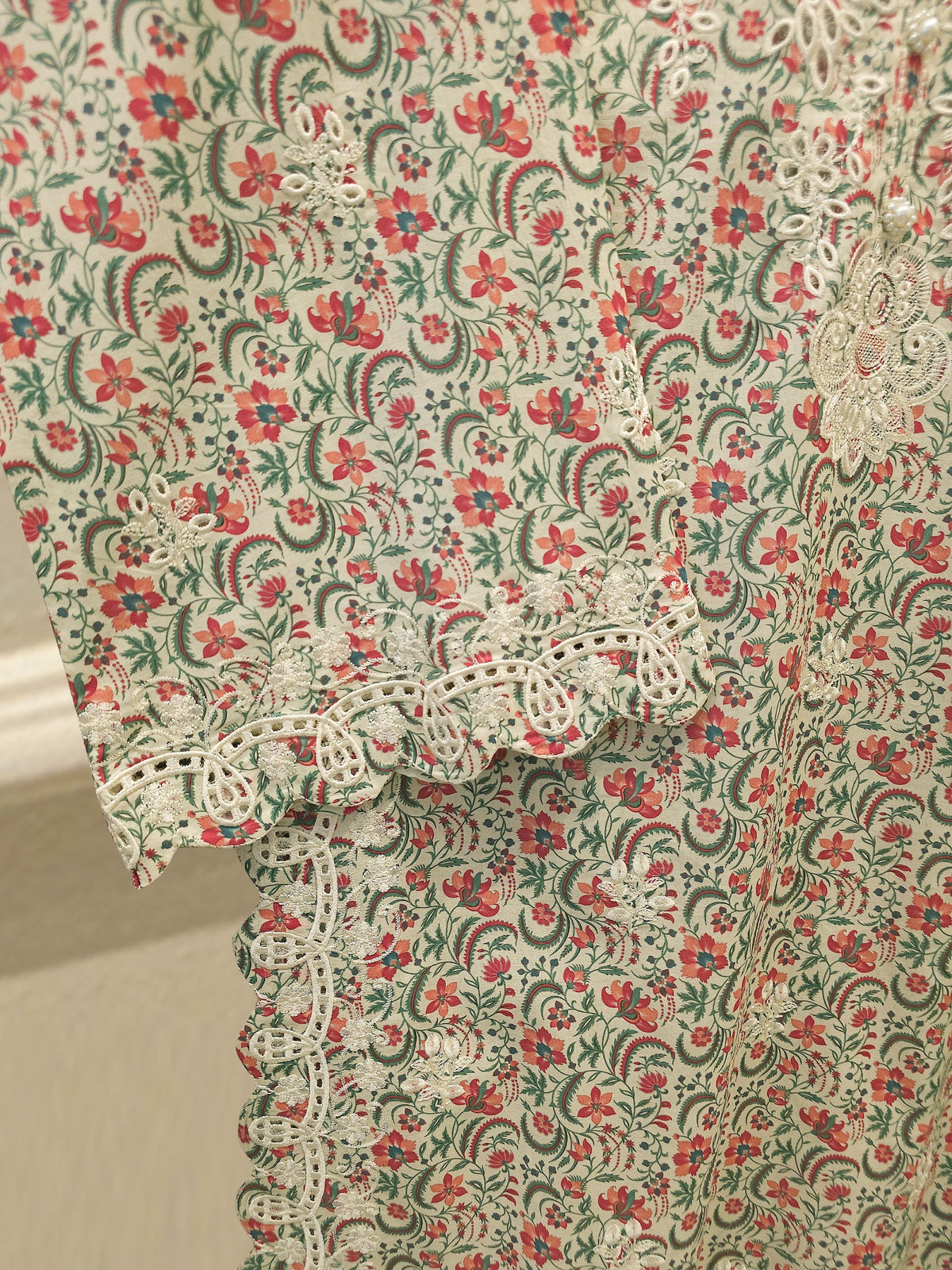 3-Piece Embroided Lawn Suit S115343