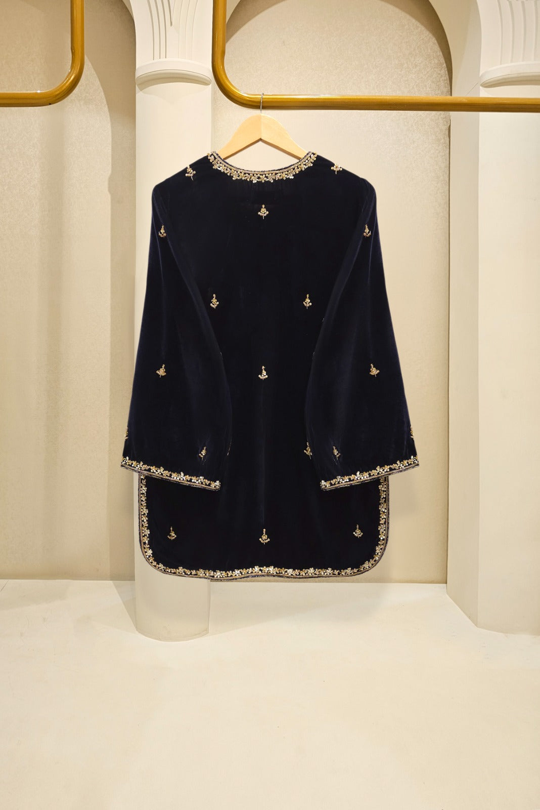 Alita Navy Velvet