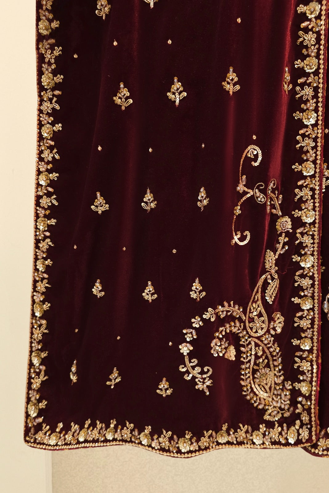 Nia Maroon Velvet