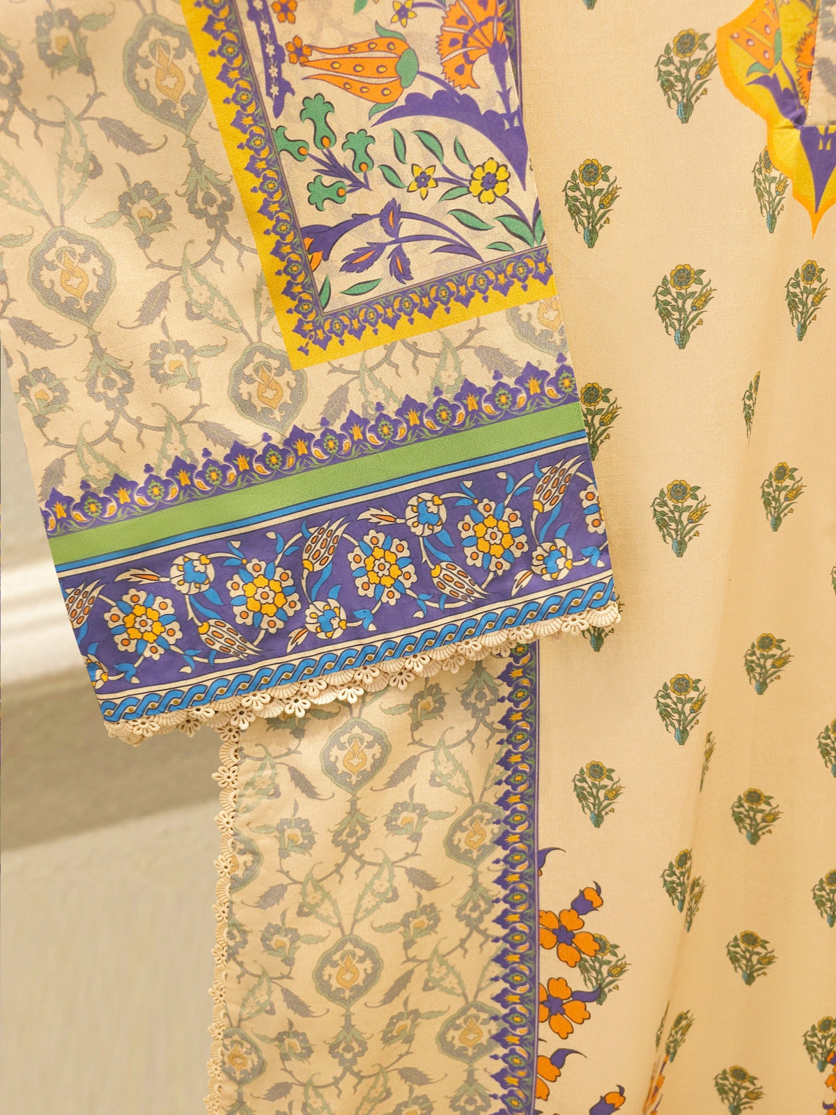 2 Piece - Digital printed Cambric Suit S115693