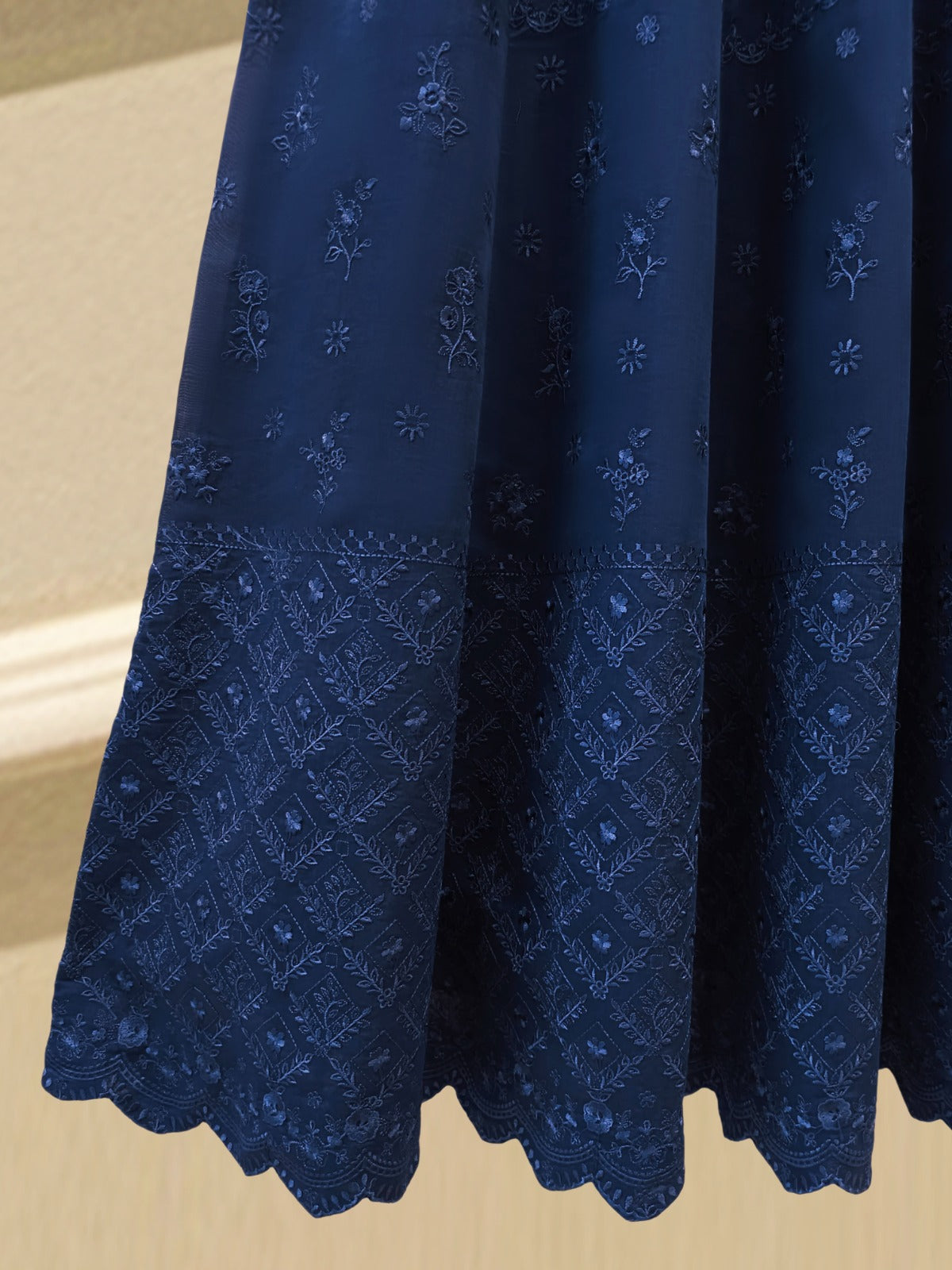 3 Piece - Pure Khaddi Silk Embroidered Suit S115707