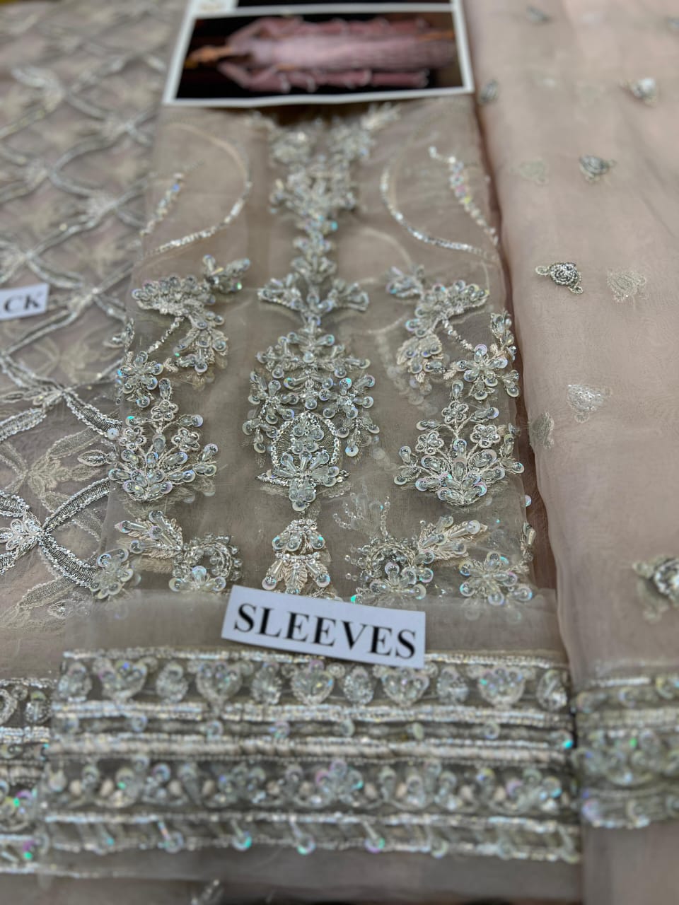 Kanwal Malik – Lara Style
