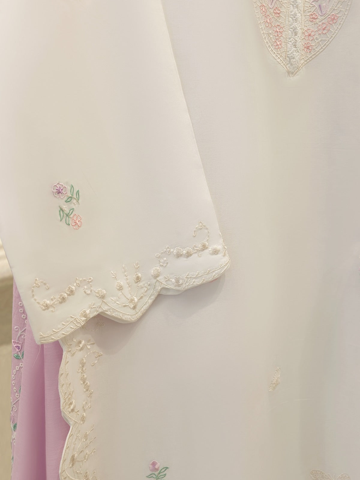 2 Piece - Embroidered Lawn Suit S112054