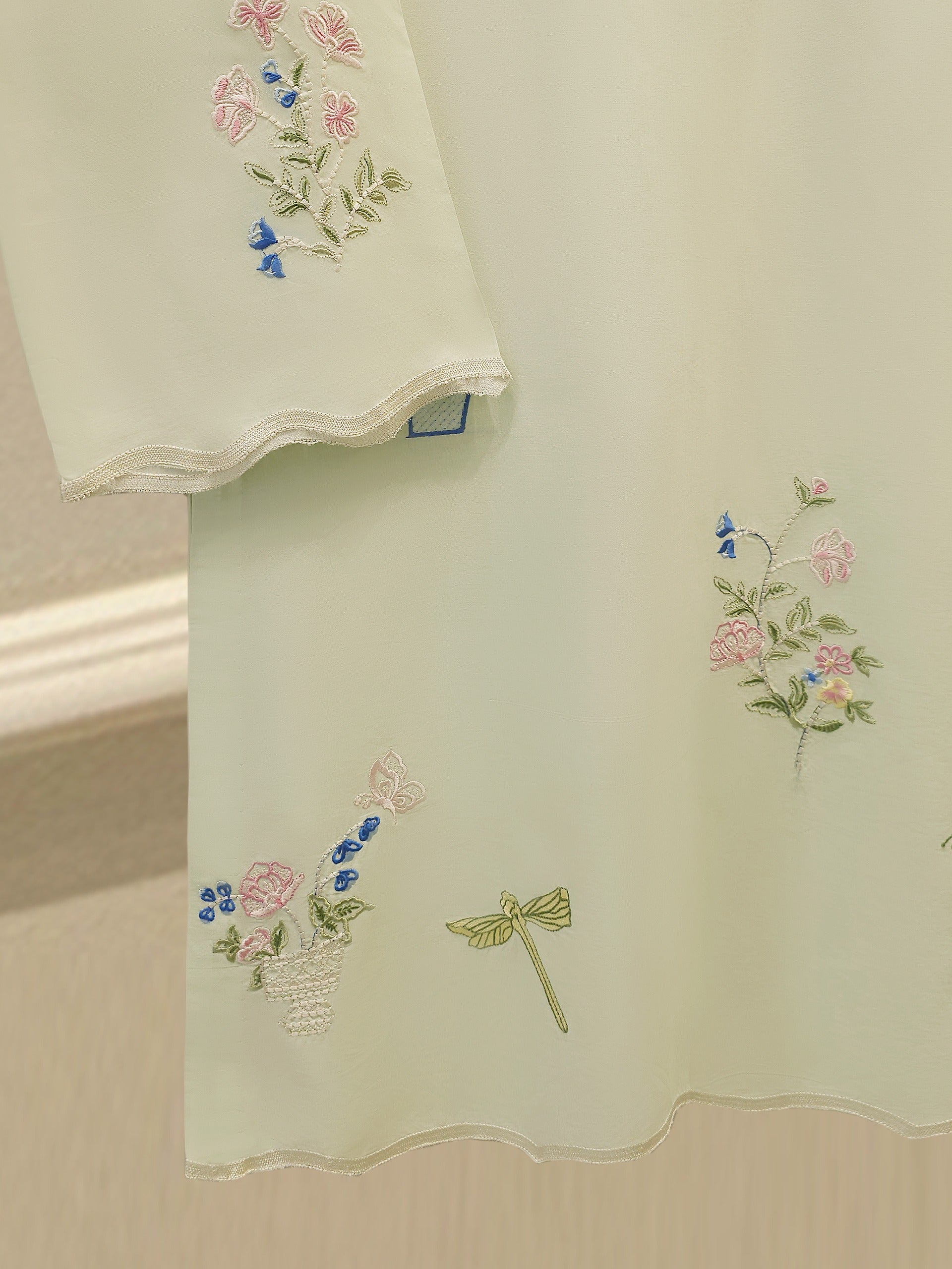 2 Piece - Embroidered Lawn Suit S112287