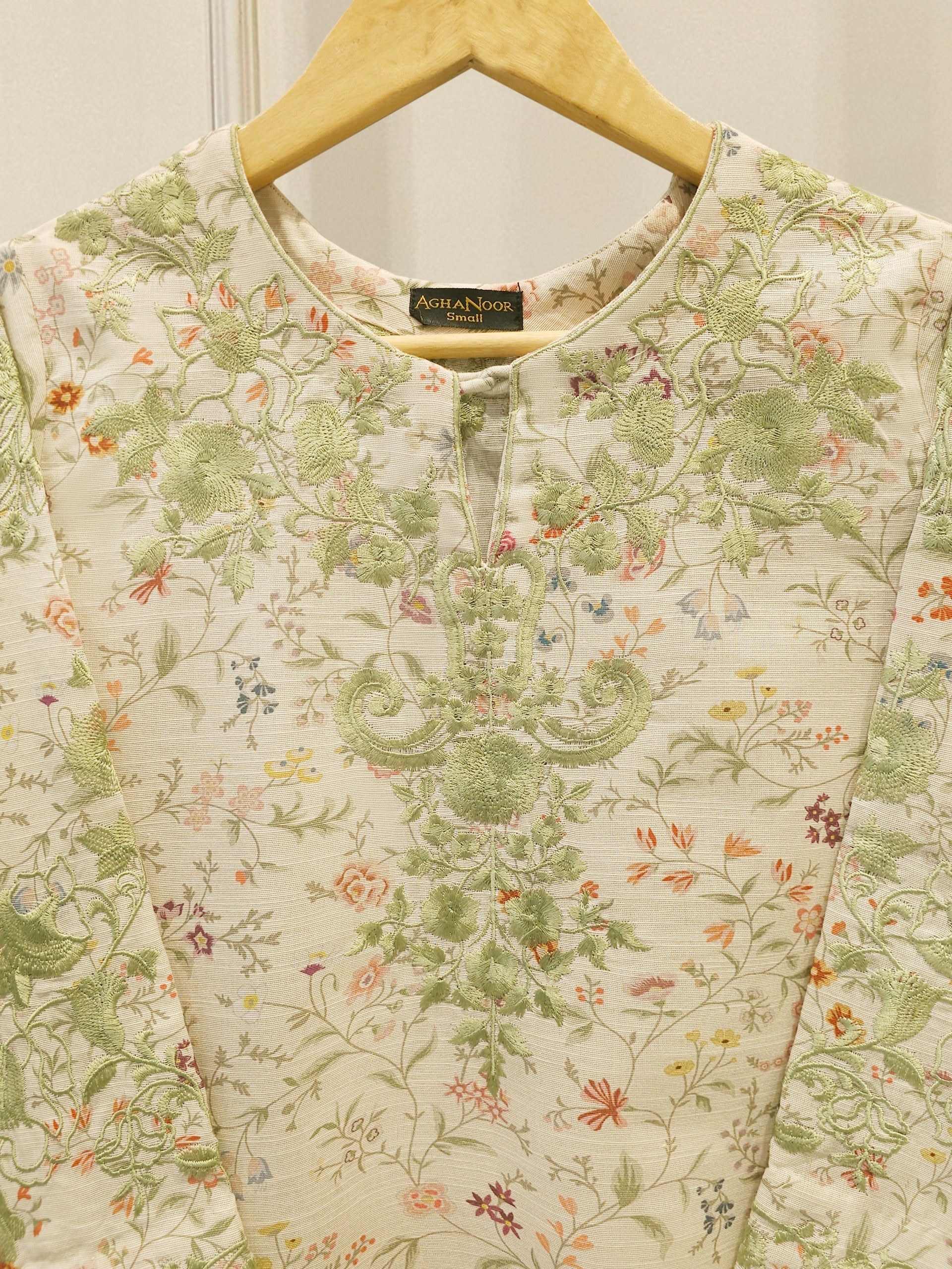 2 Piece - Digital Printed Embroidered Khaddar Suit S112513